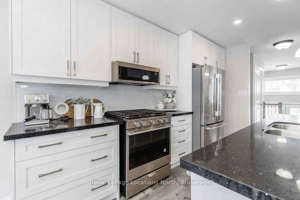 1 Timberland Crescent