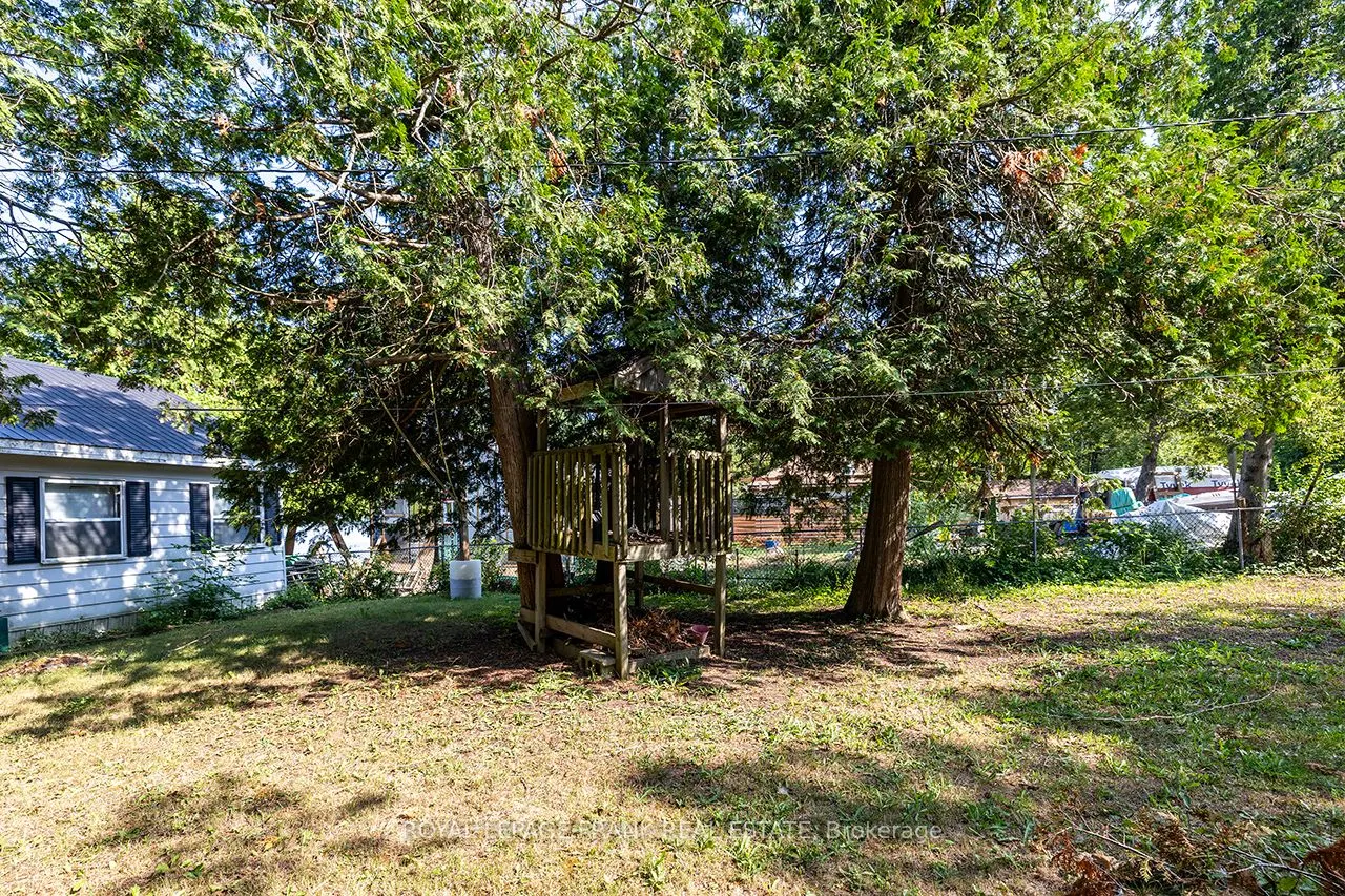 1206 Black Beach Lane