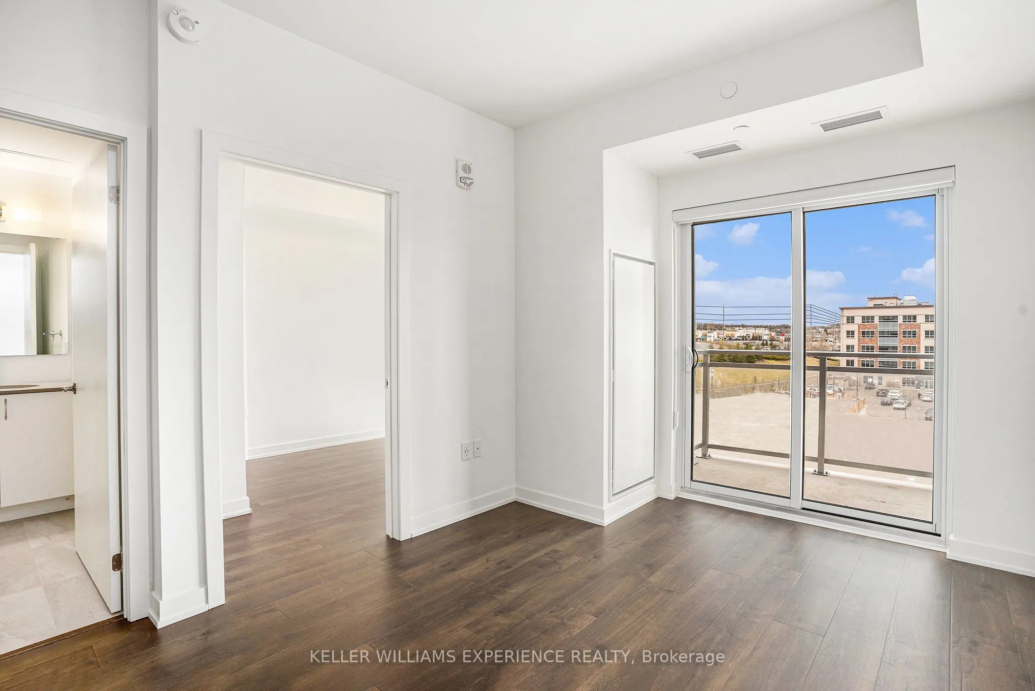 56 Lakeside Terrace, #302