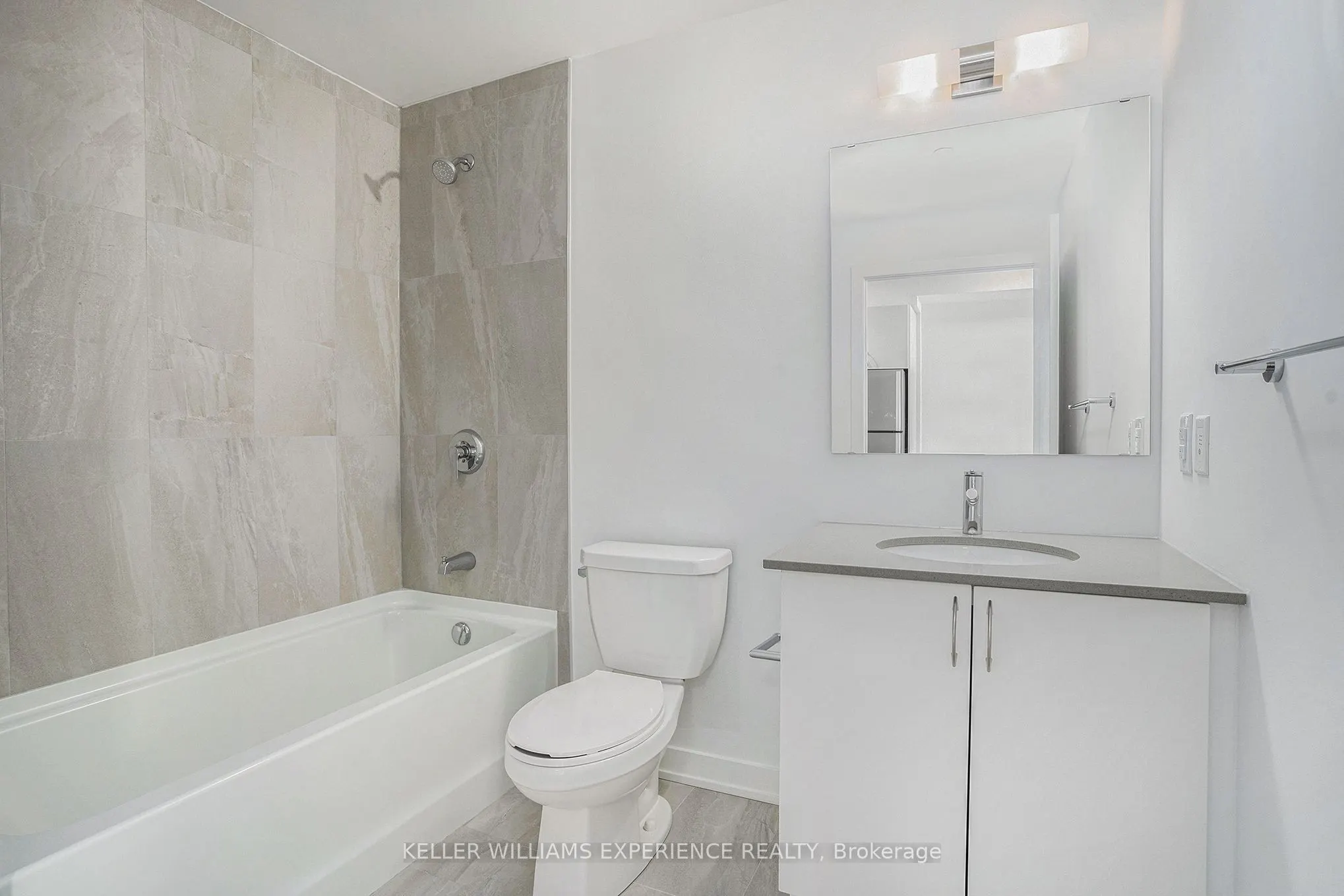 56 Lakeside Terrace, #302