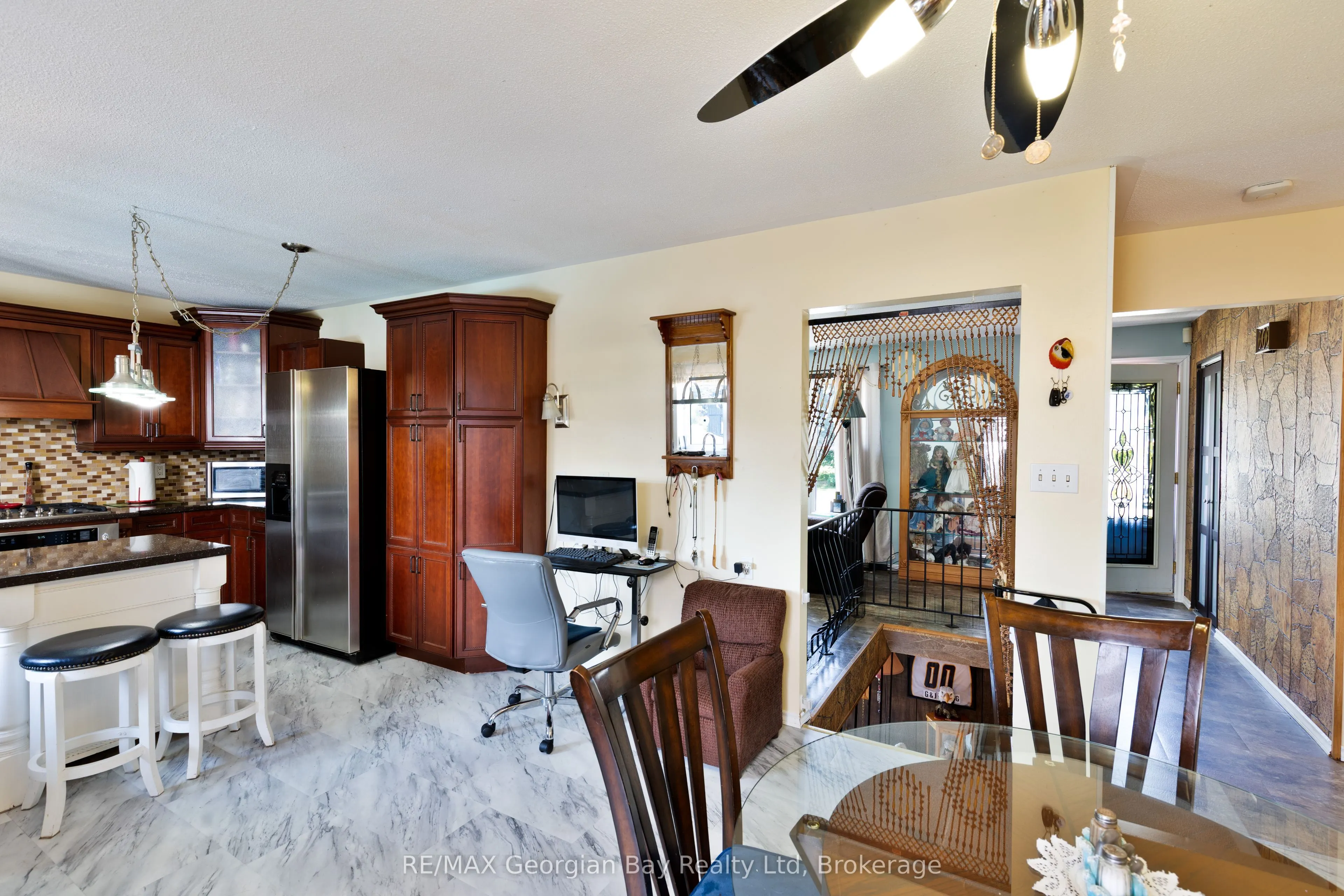 739 SIMCOE Avenue