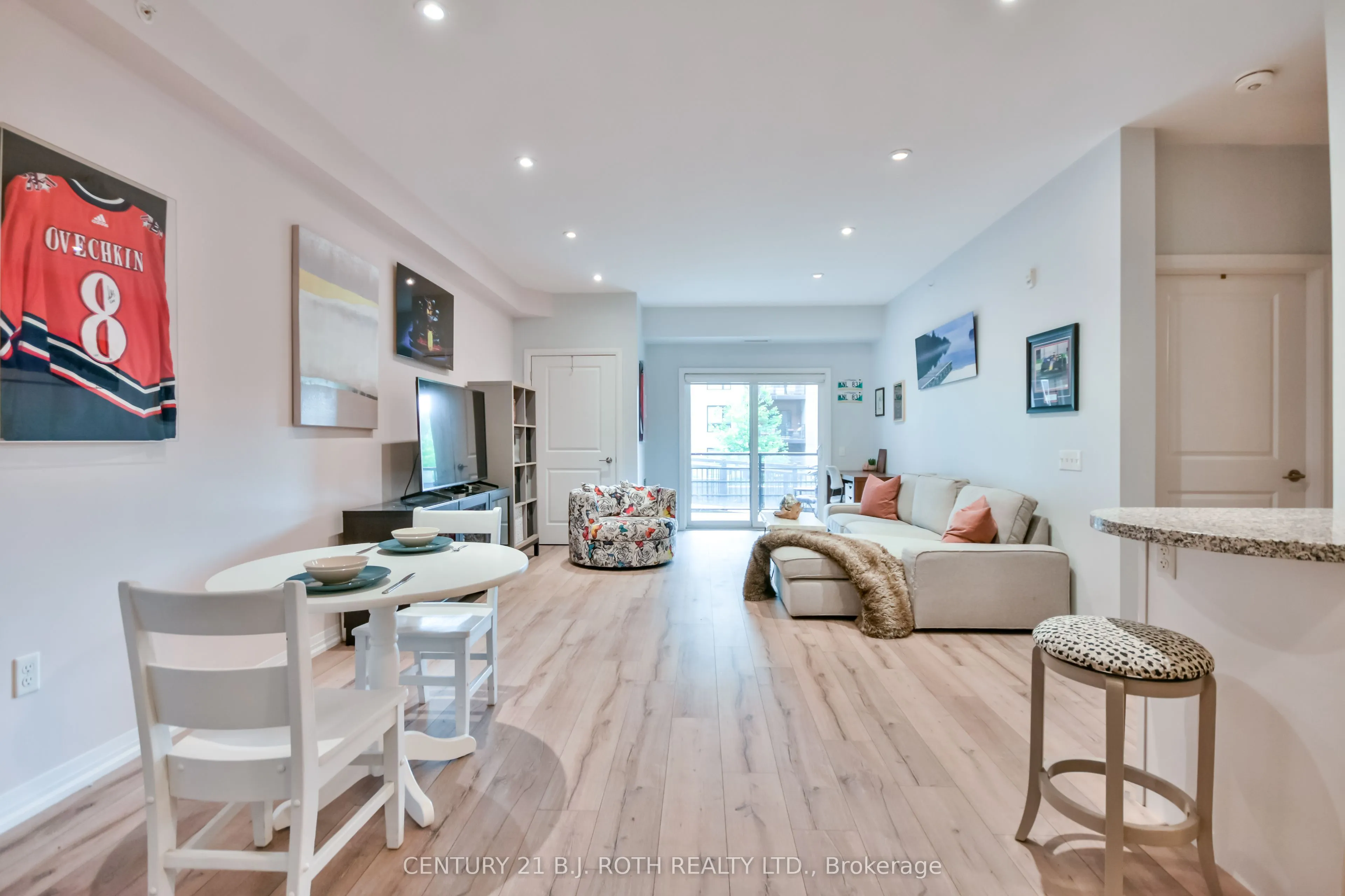 306 Essa Road, #107