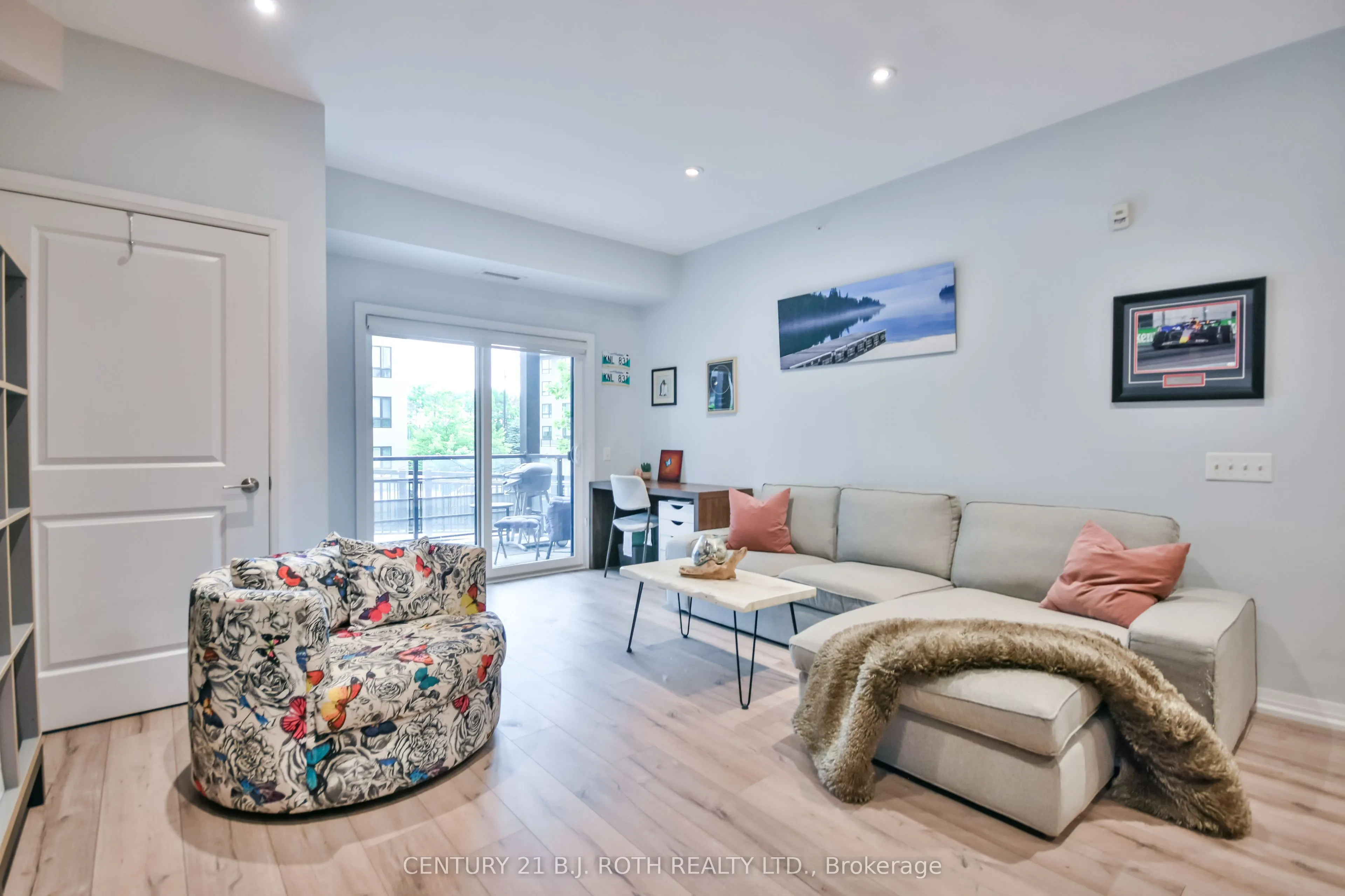 306 Essa Road, #107