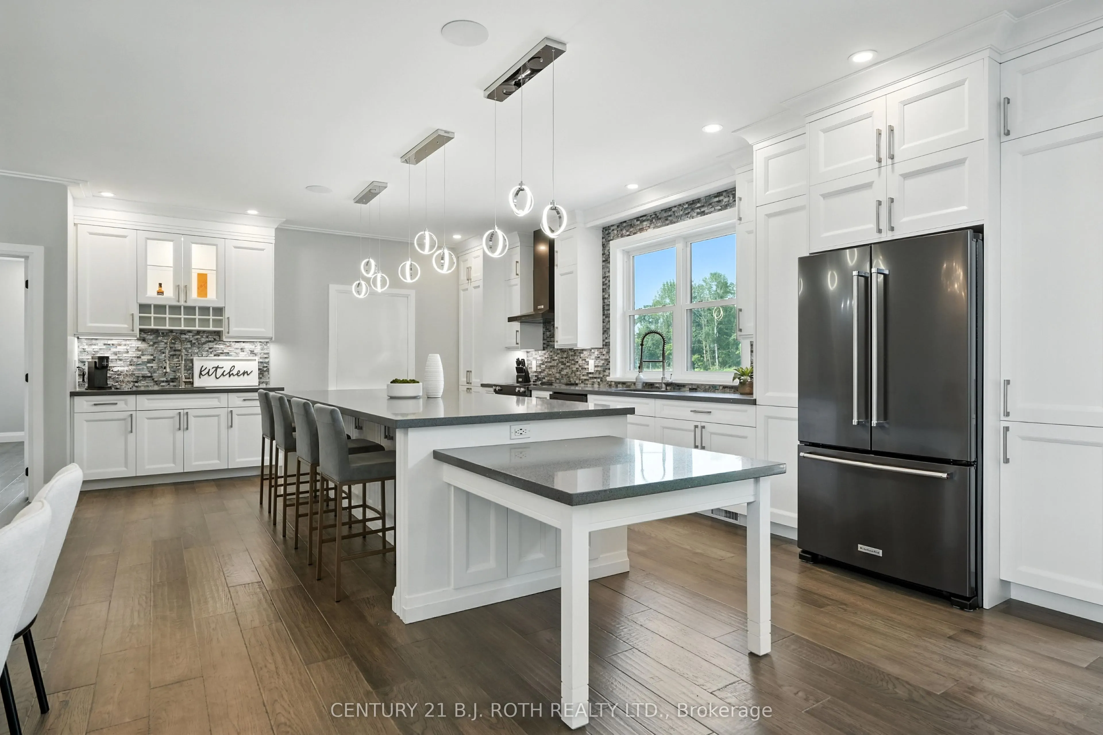 3510 BRENNAN Line W