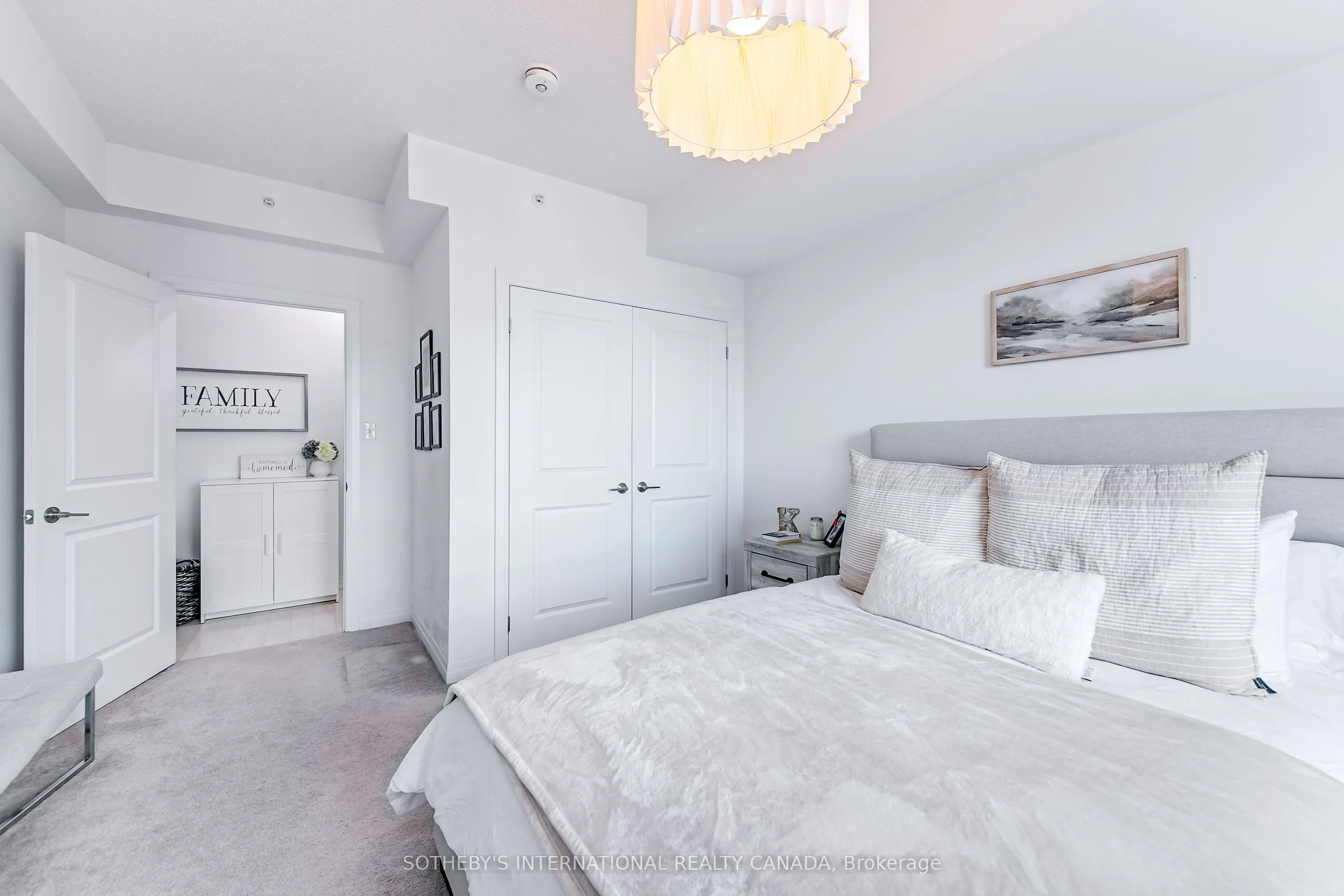 304 Essa Road, #609