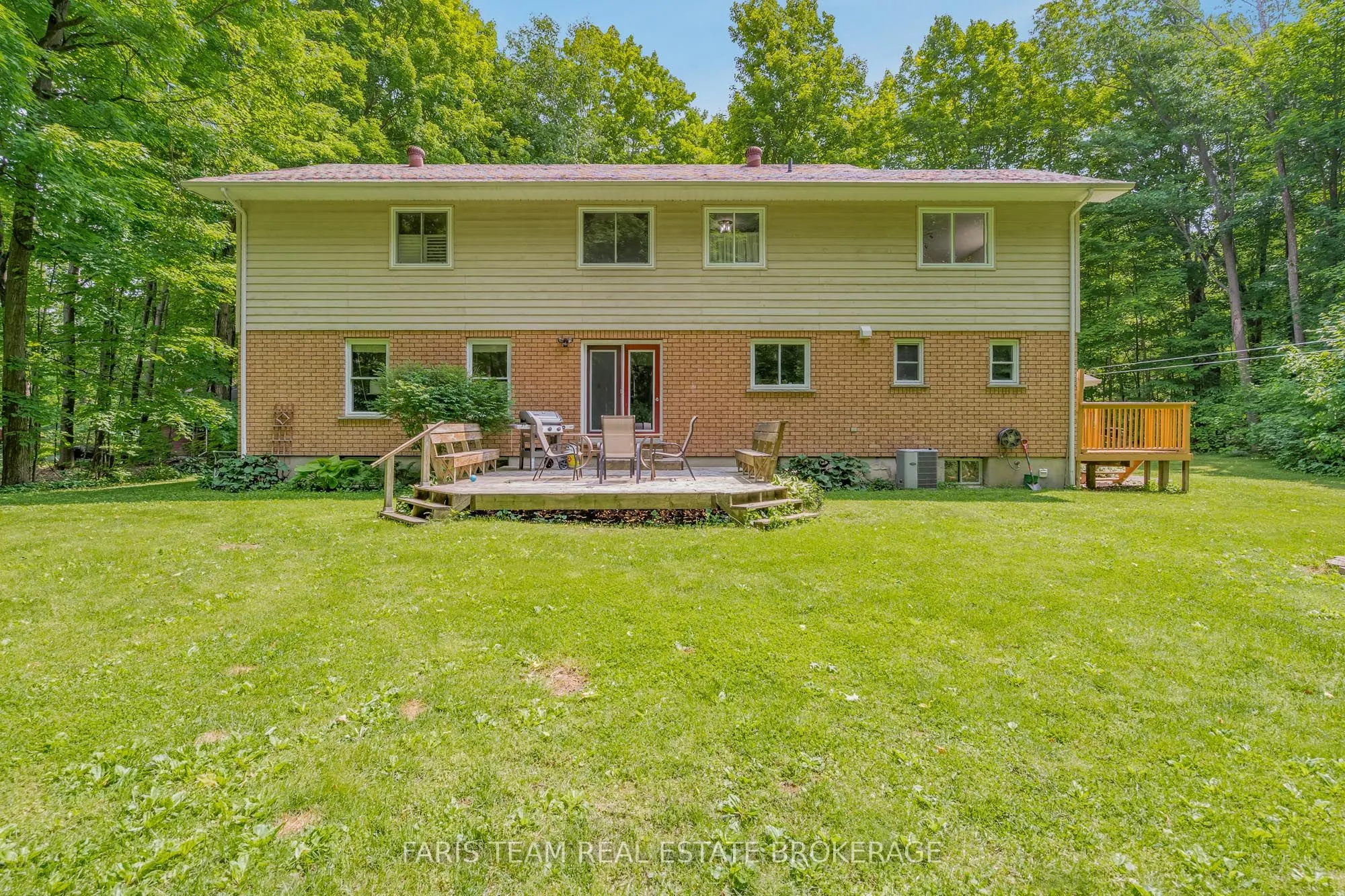 64 Goldfinch Crescent