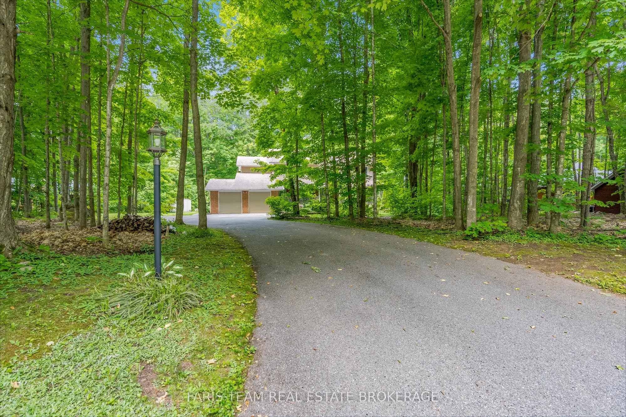 64 Goldfinch Crescent
