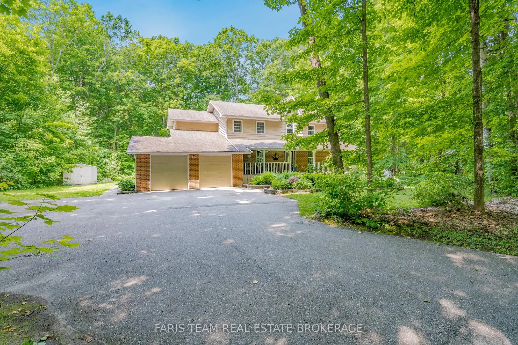 64 Goldfinch Crescent