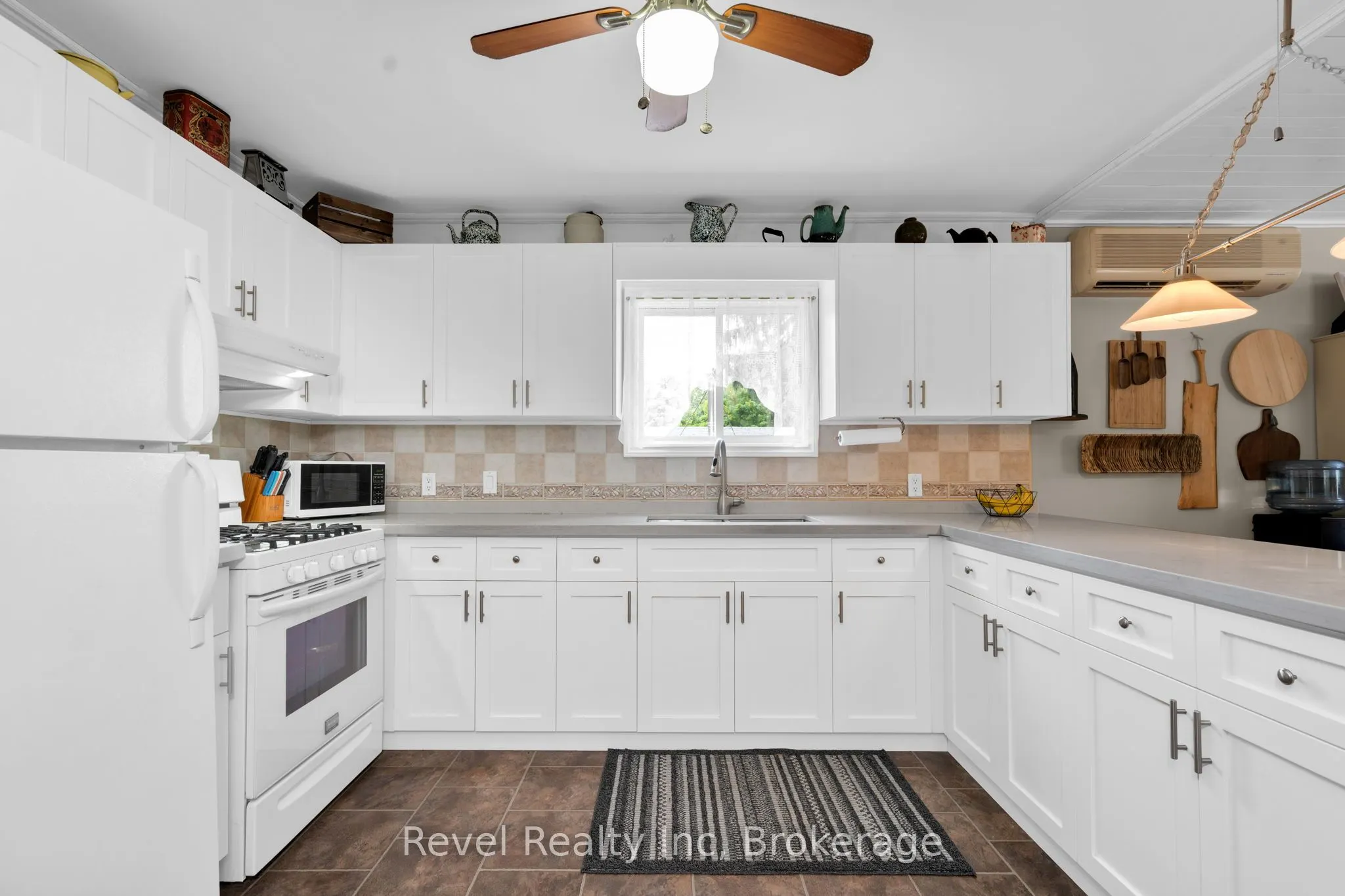 5411 Elliott Side Road, #19
