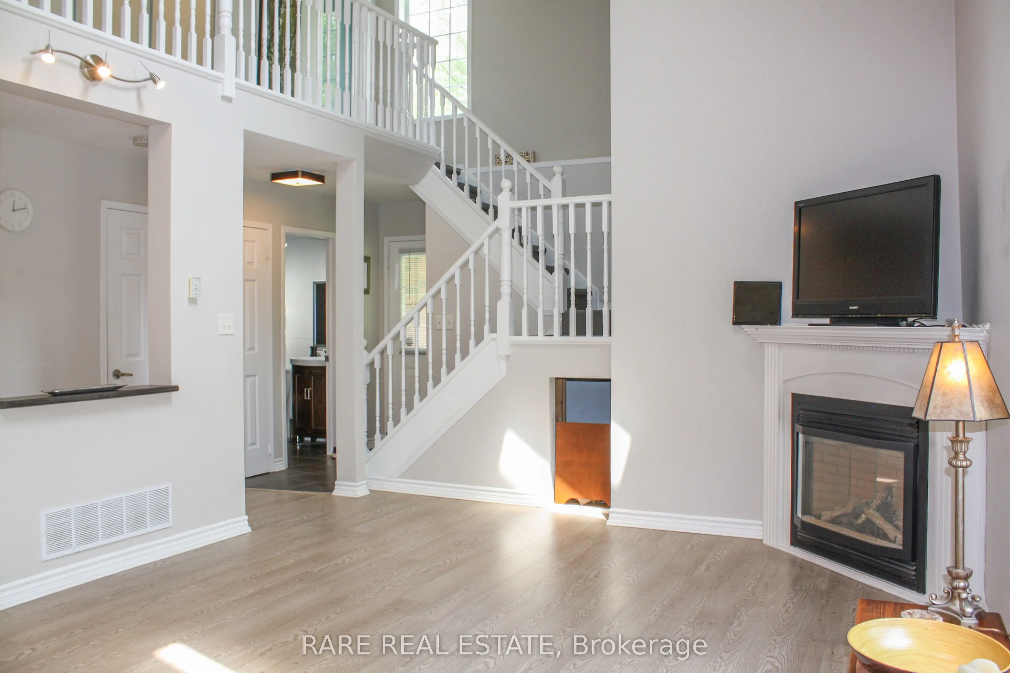 40 Wasaga Woods Circle, #5