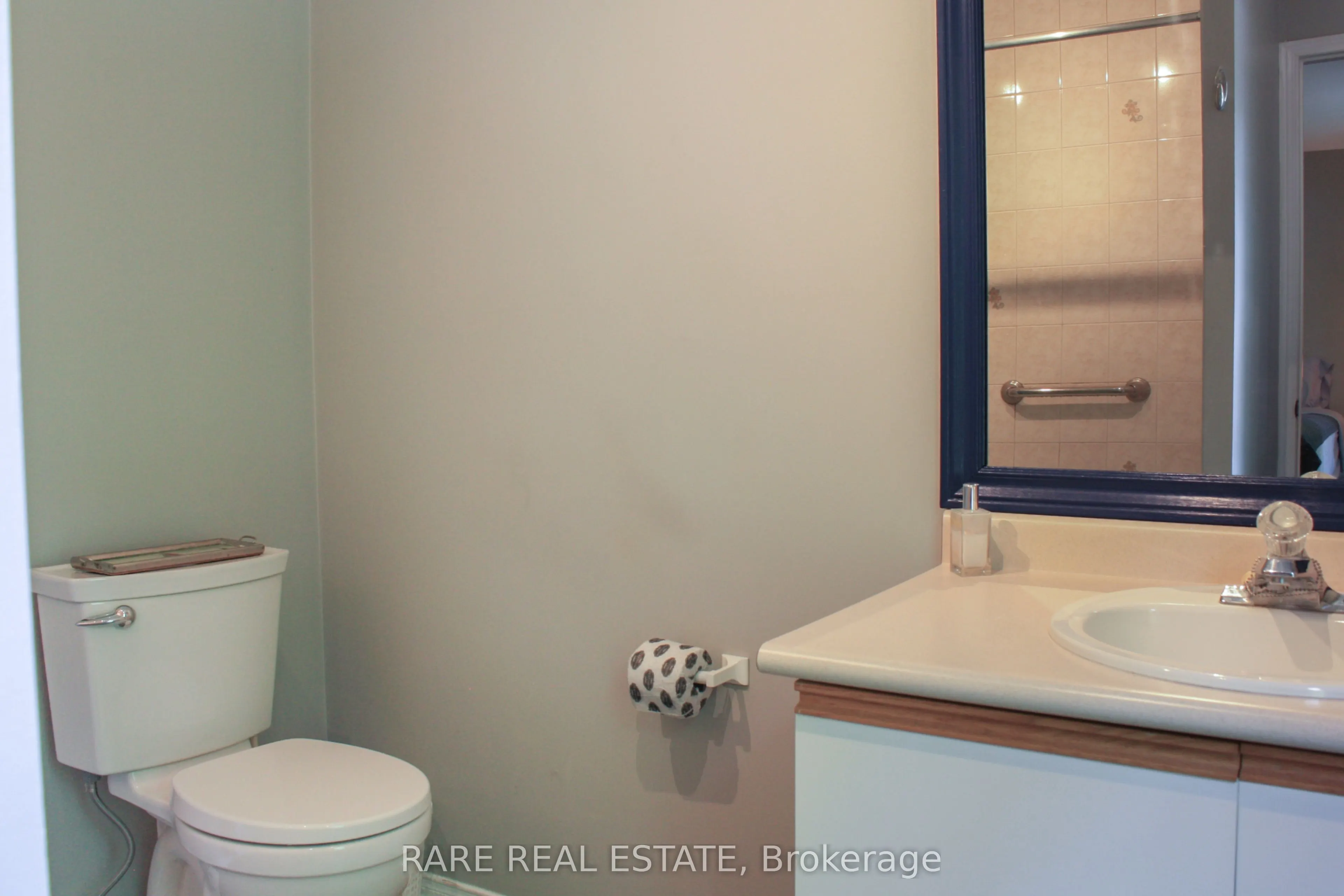 40 Wasaga Woods Circle, #5
