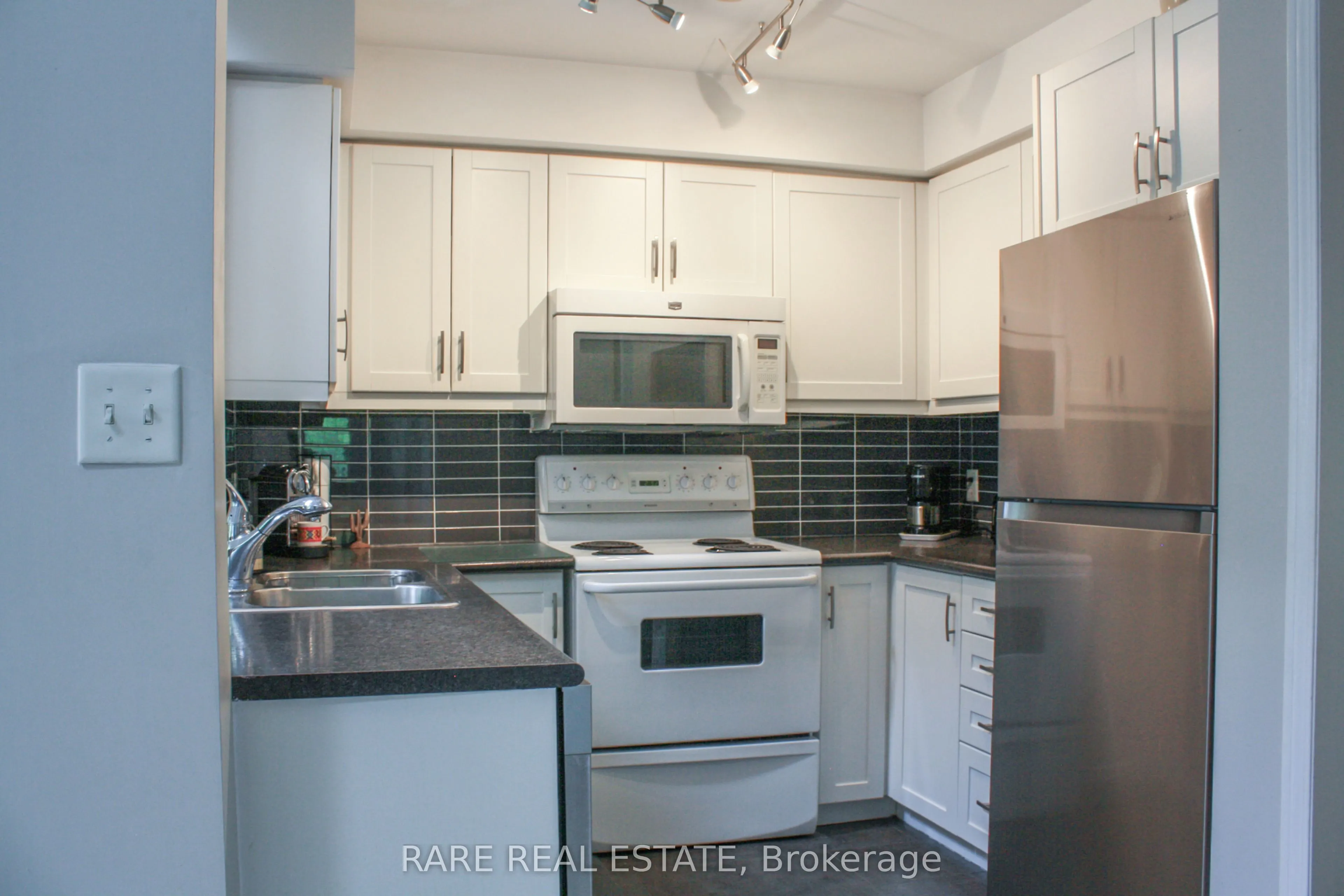 40 Wasaga Woods Circle, #5