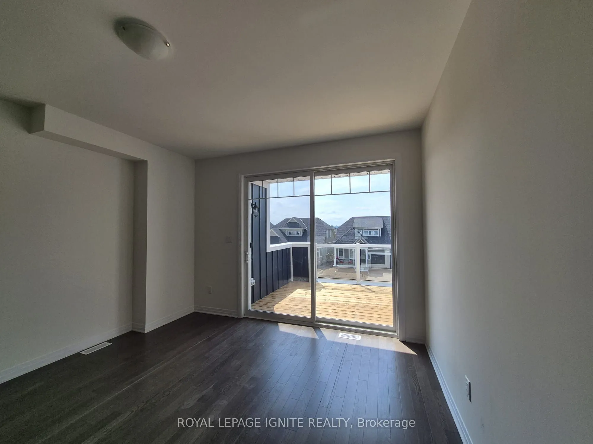 526 Hudson Crescent