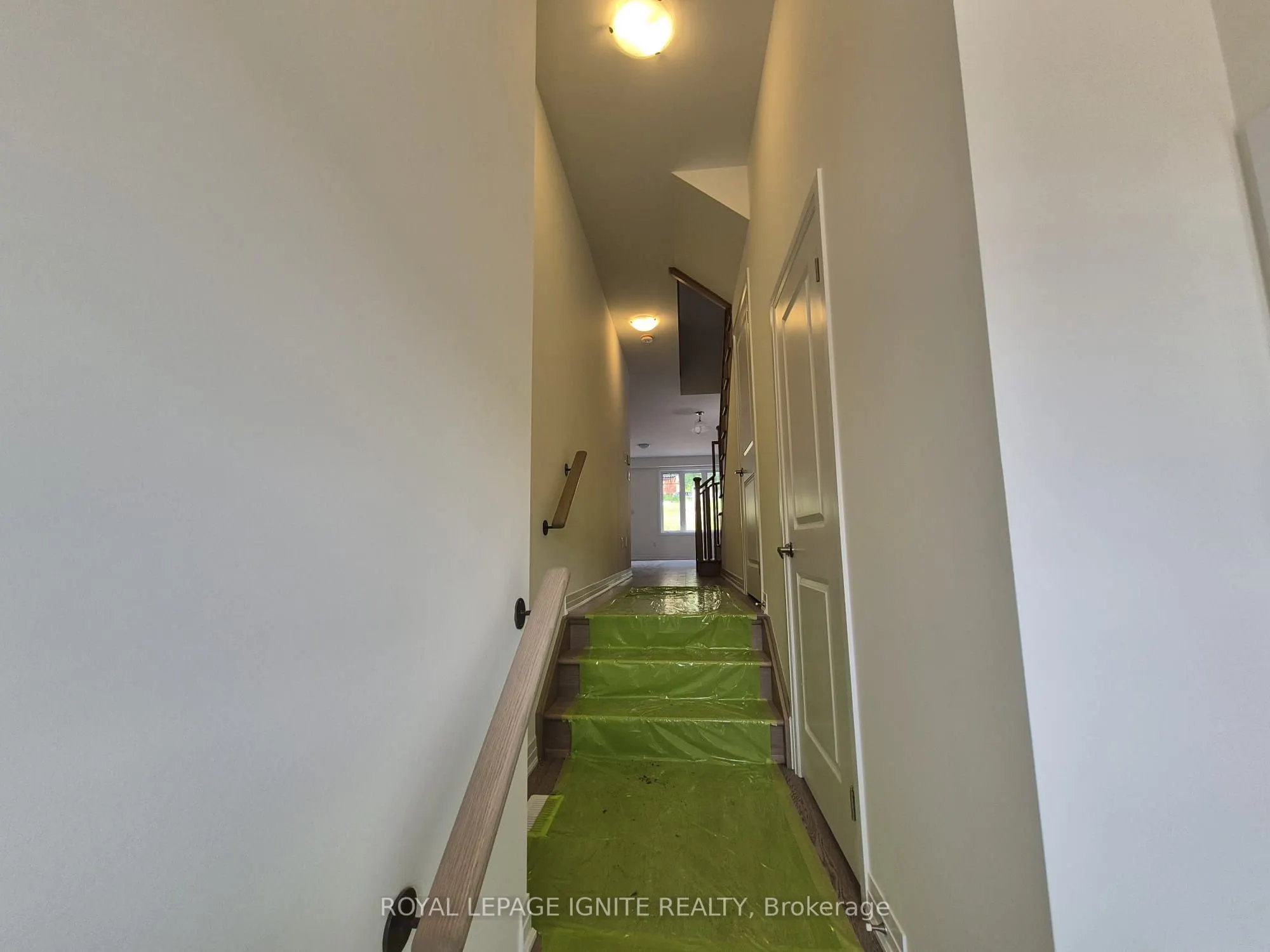 554 Hudson Crescent
