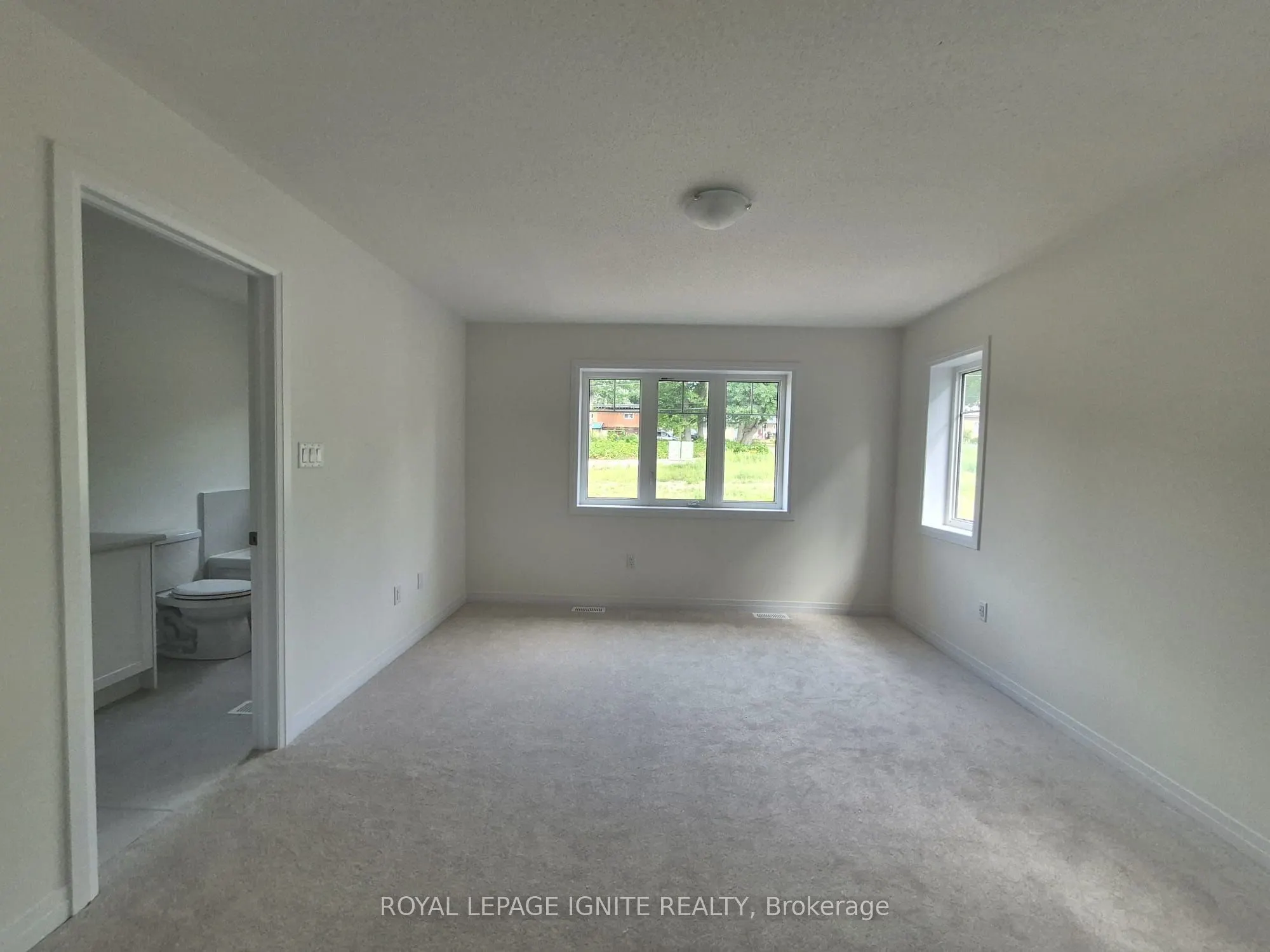 554 Hudson Crescent