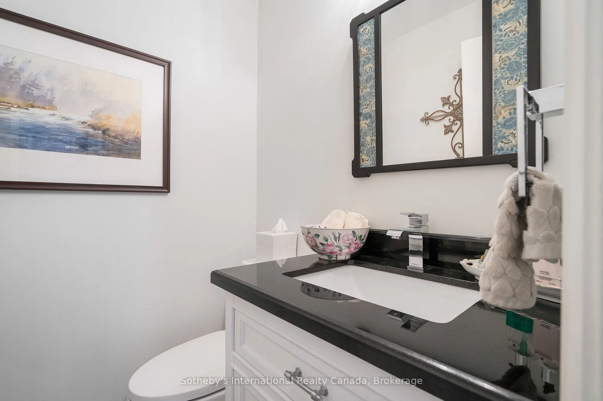 565 Oxbow Crescent, #5