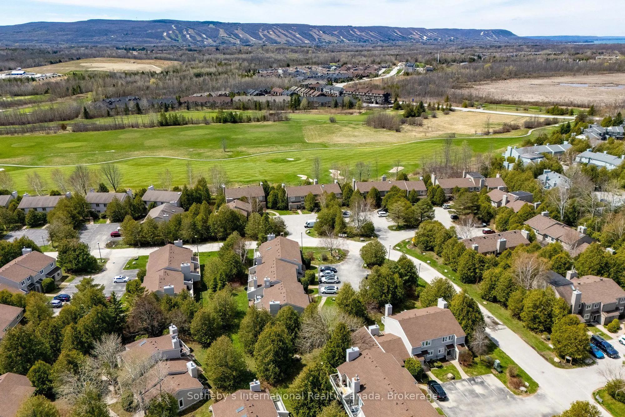 565 Oxbow Crescent, #5