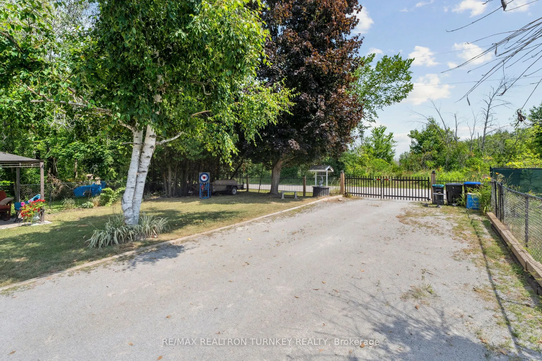 2727 Lone Birch Trail