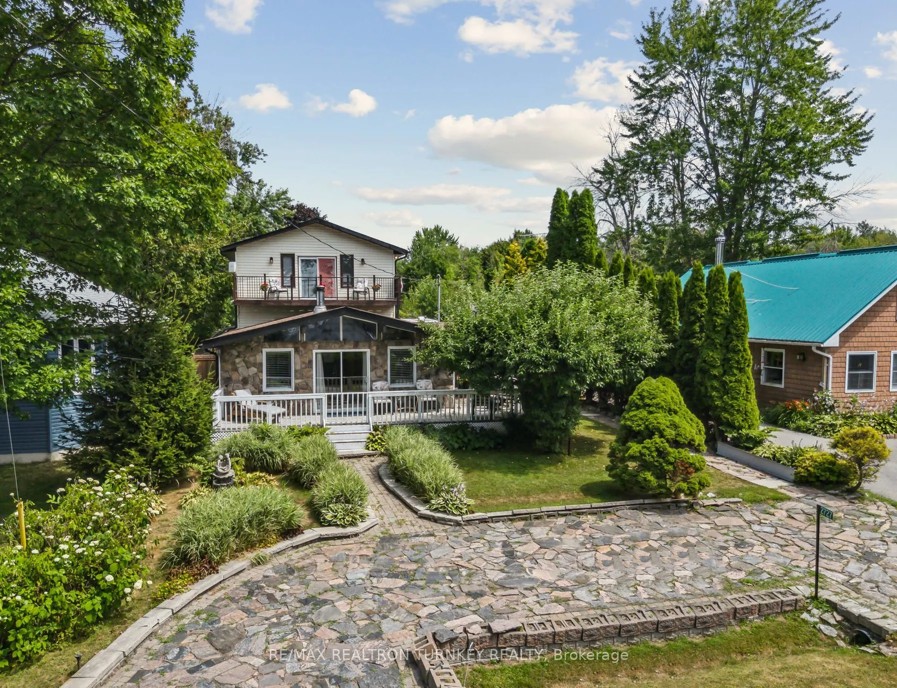 2727 Lone Birch Trail