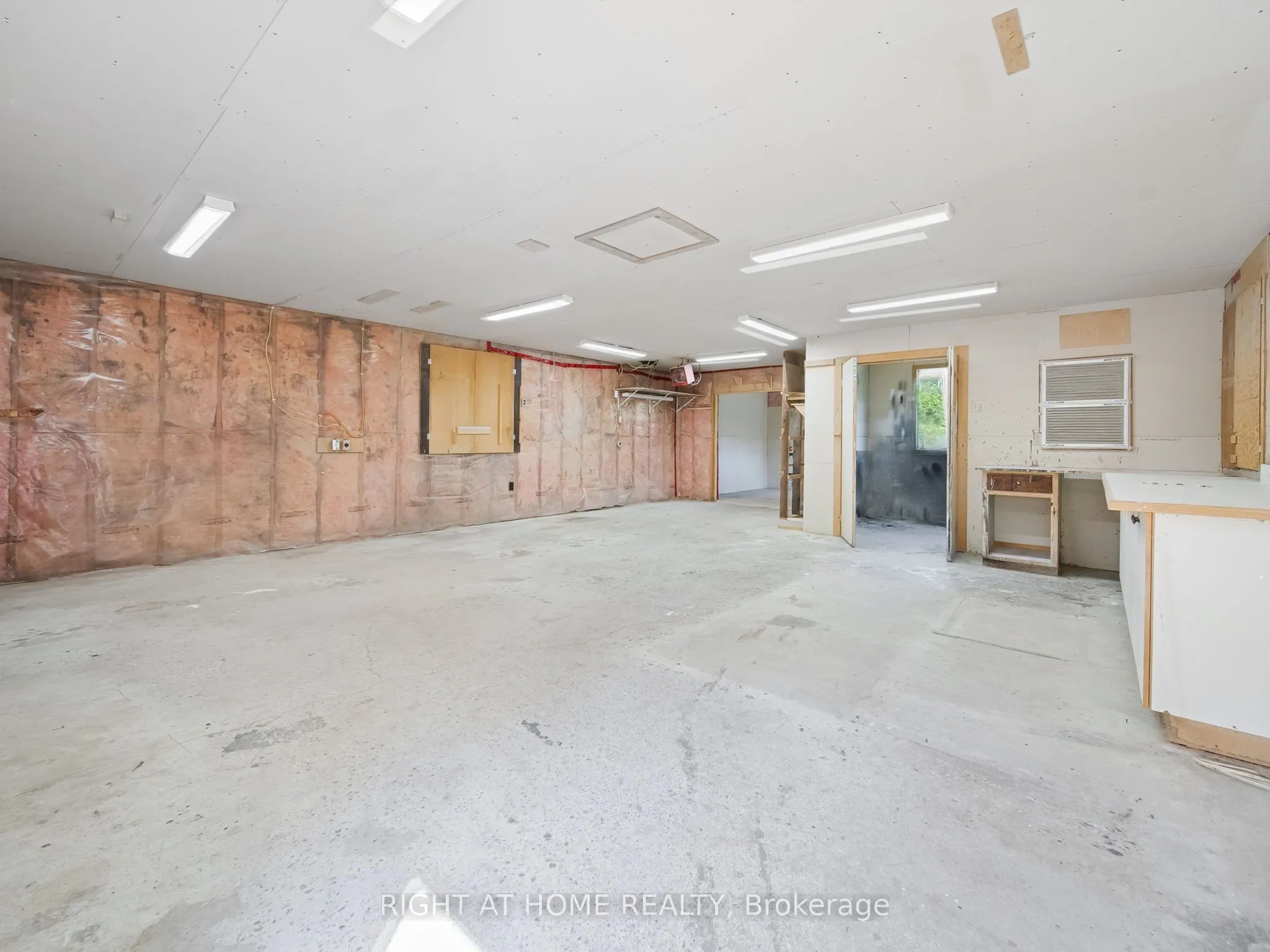 138 Simcoe Street