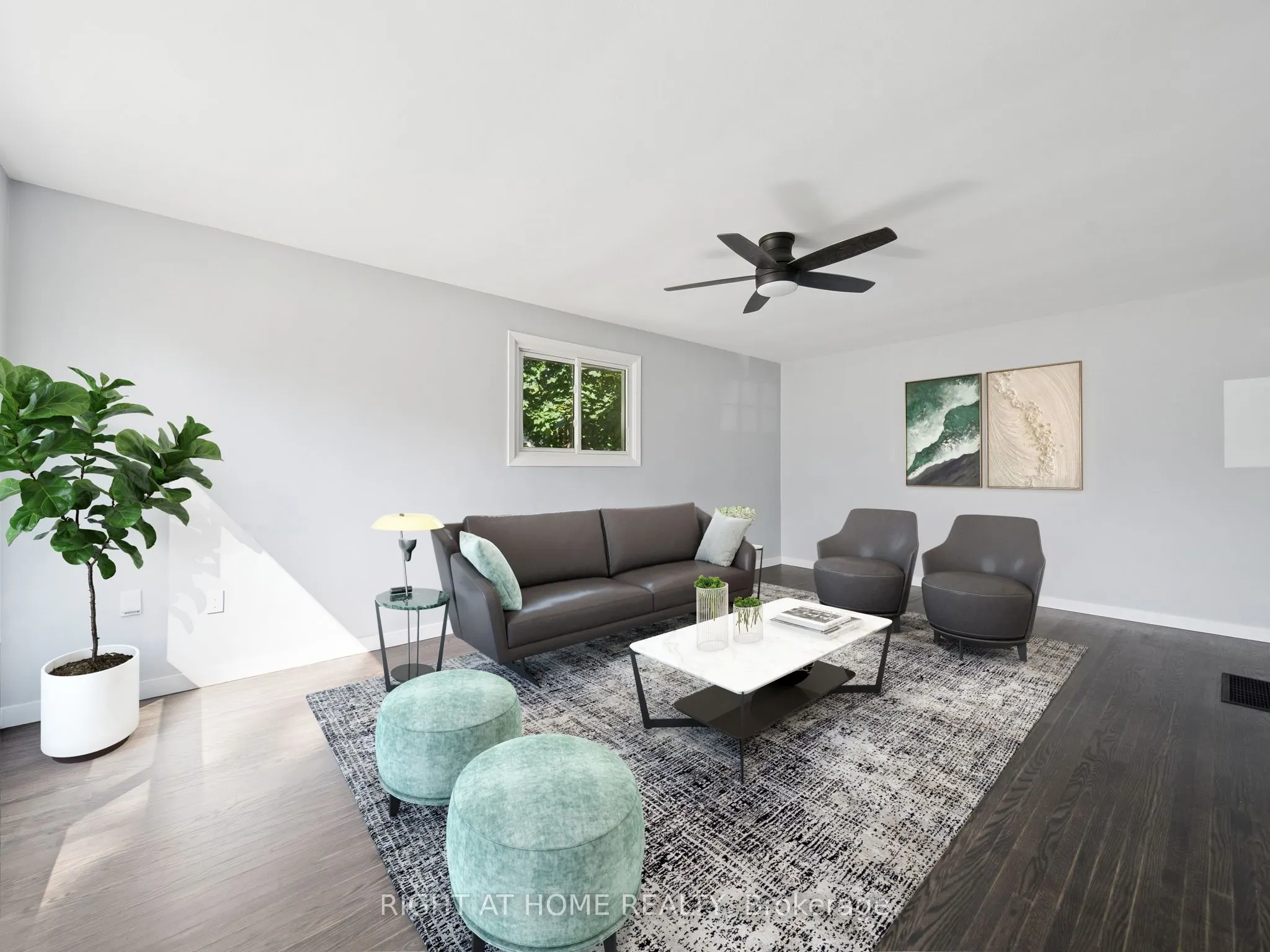 138 Simcoe Street