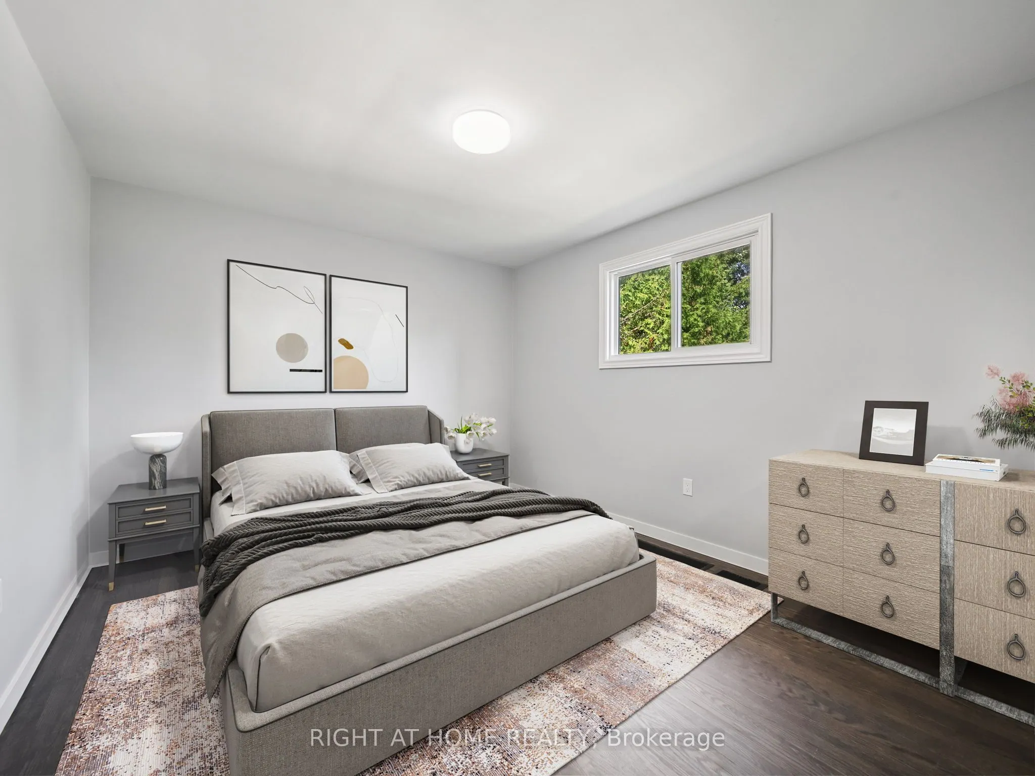 138 Simcoe Street