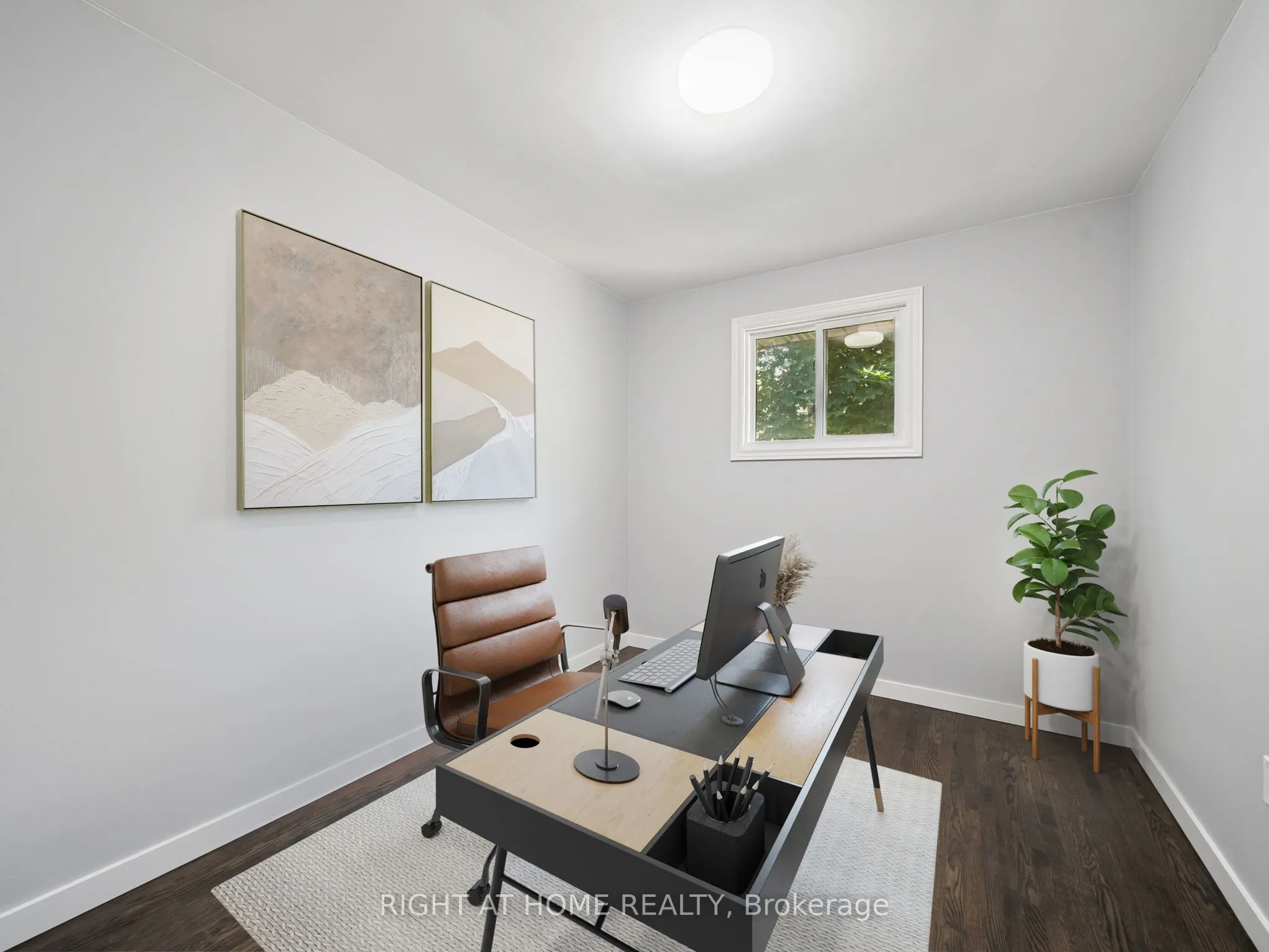 138 Simcoe Street