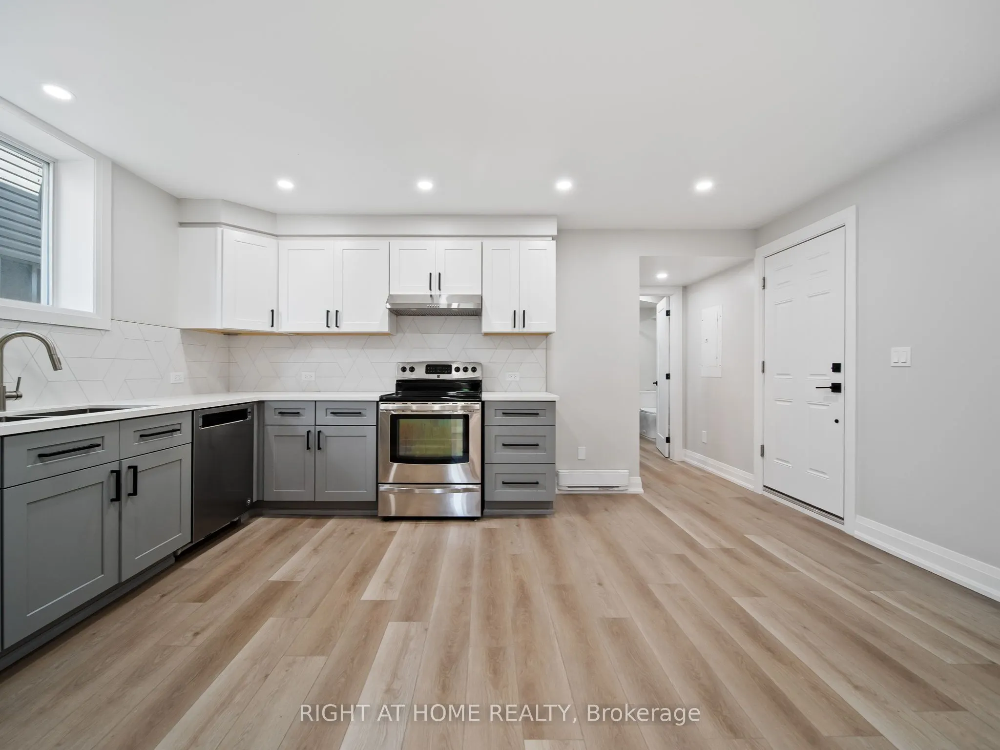 14 Christine -LOWER Place