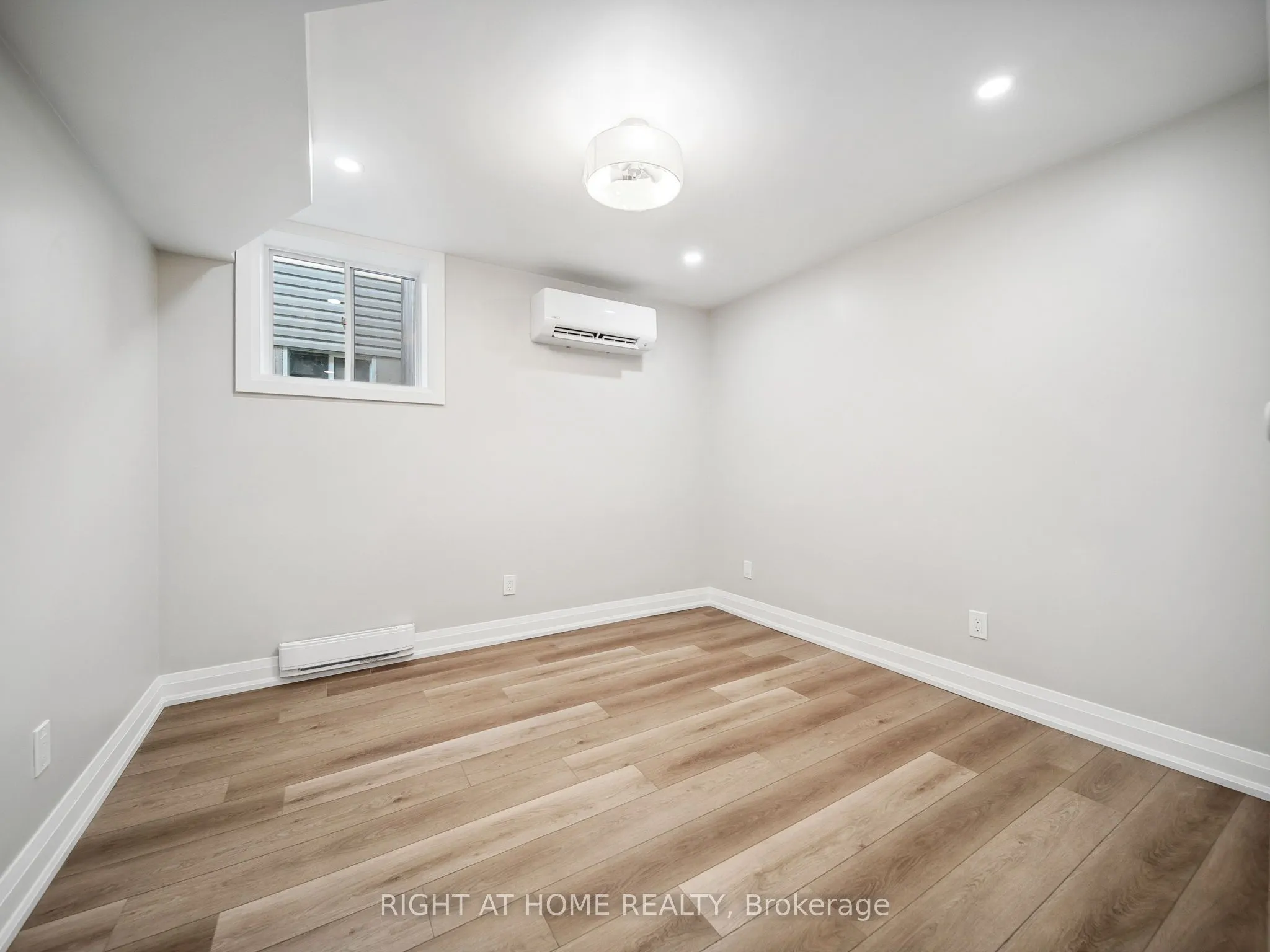 14 Christine -LOWER Place