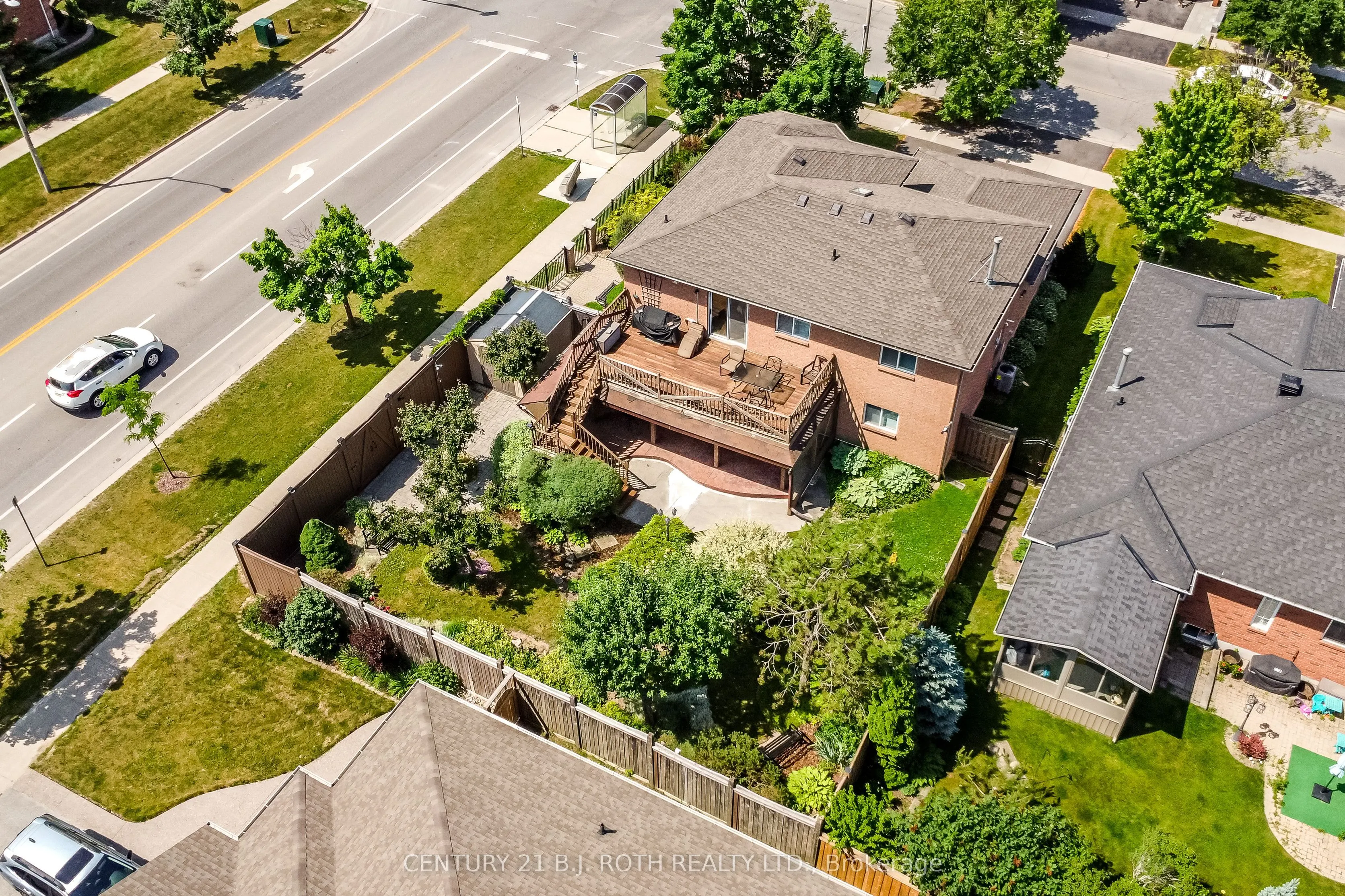 127 Golden Meadow Road