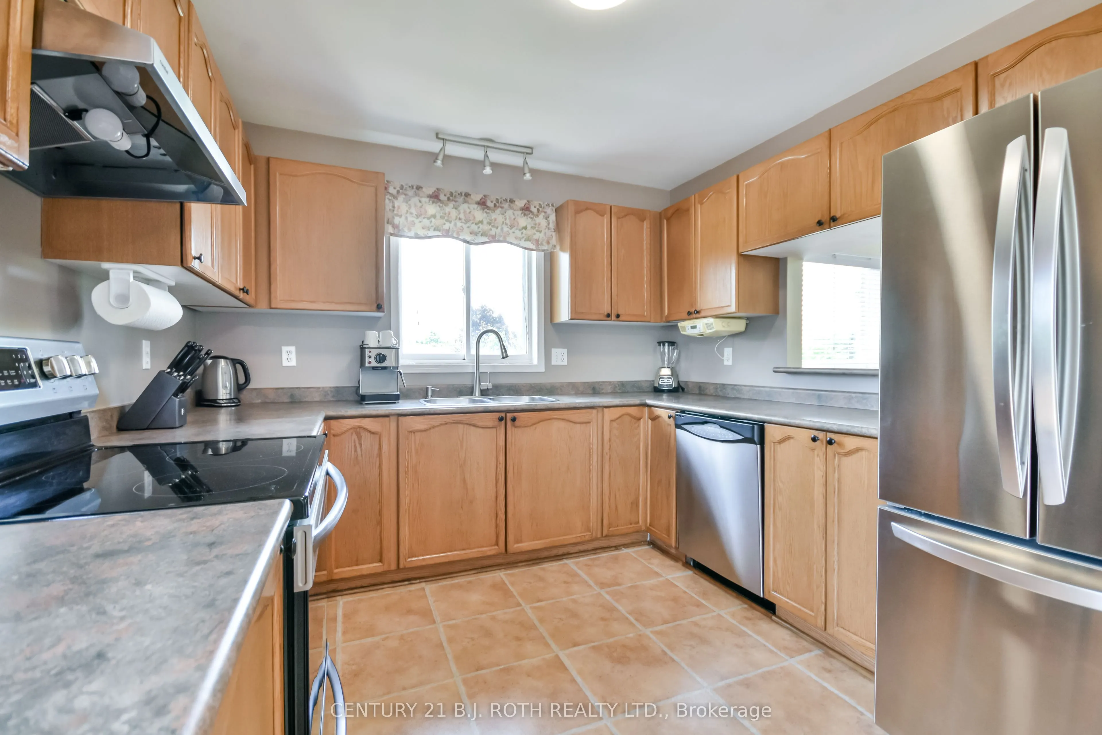 127 Golden Meadow Road