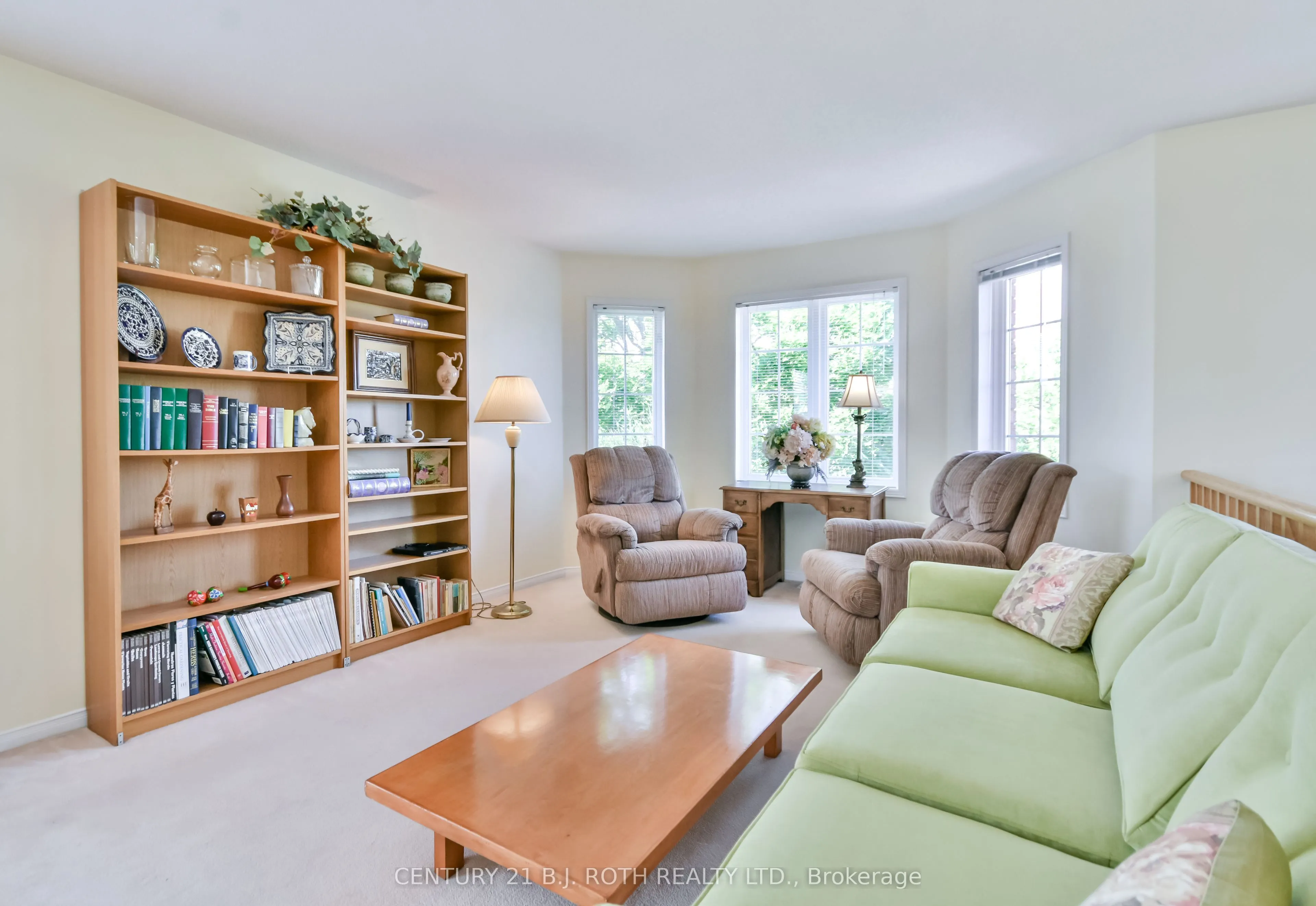 127 Golden Meadow Road