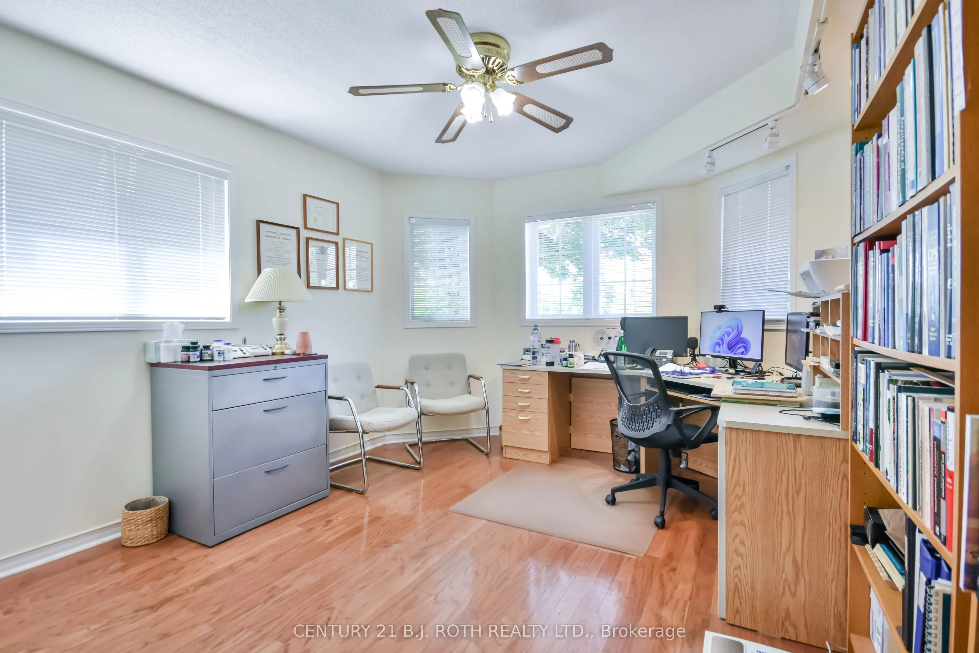 127 Golden Meadow Road