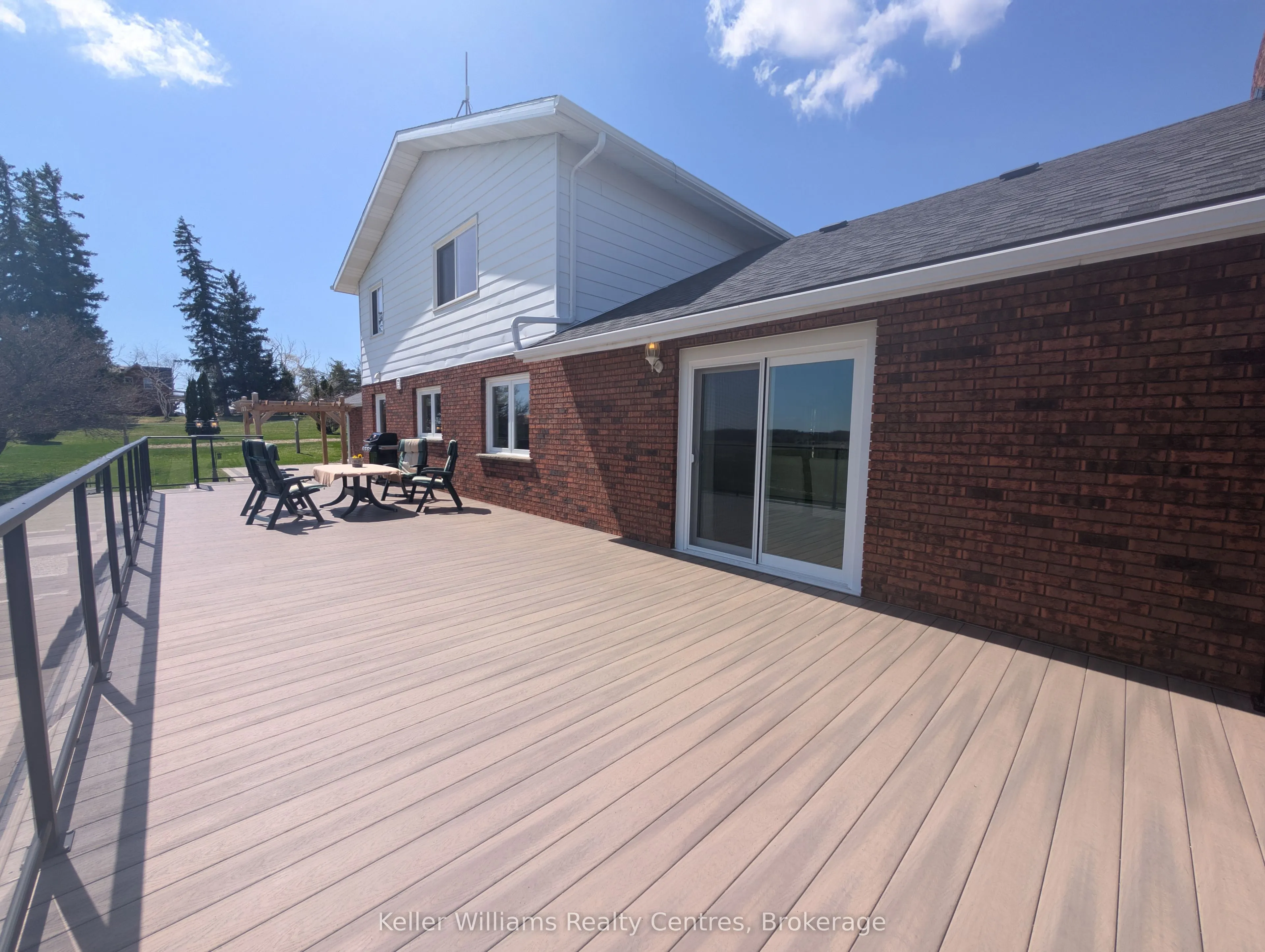 2219 County Rd 42