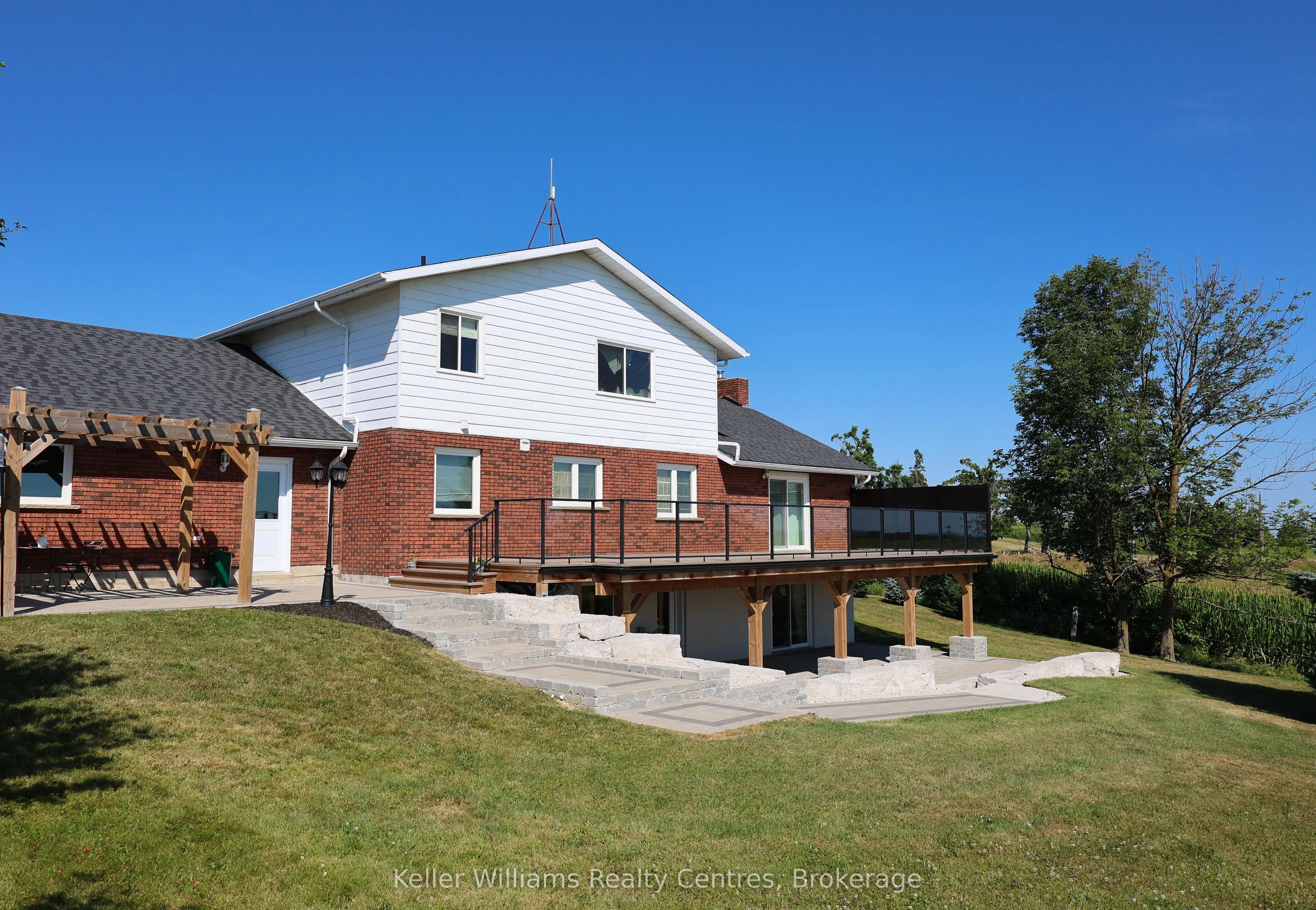 2219 County Rd 42