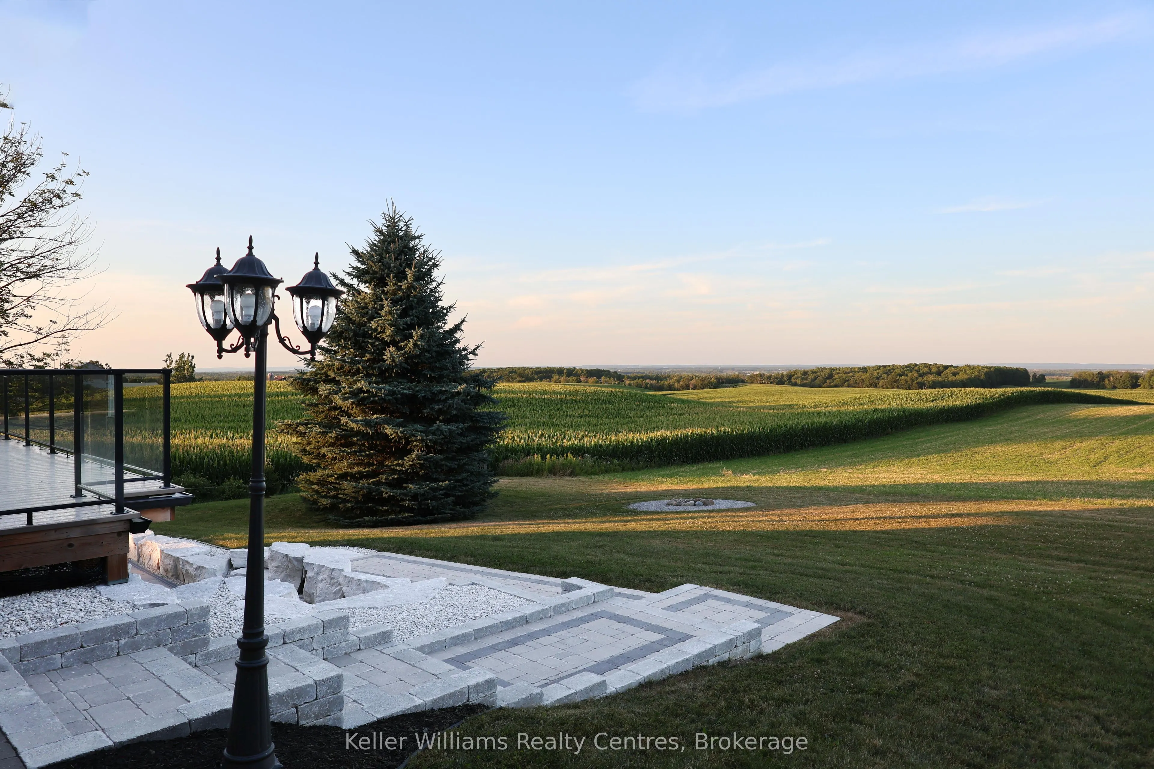 2219 County Rd 42