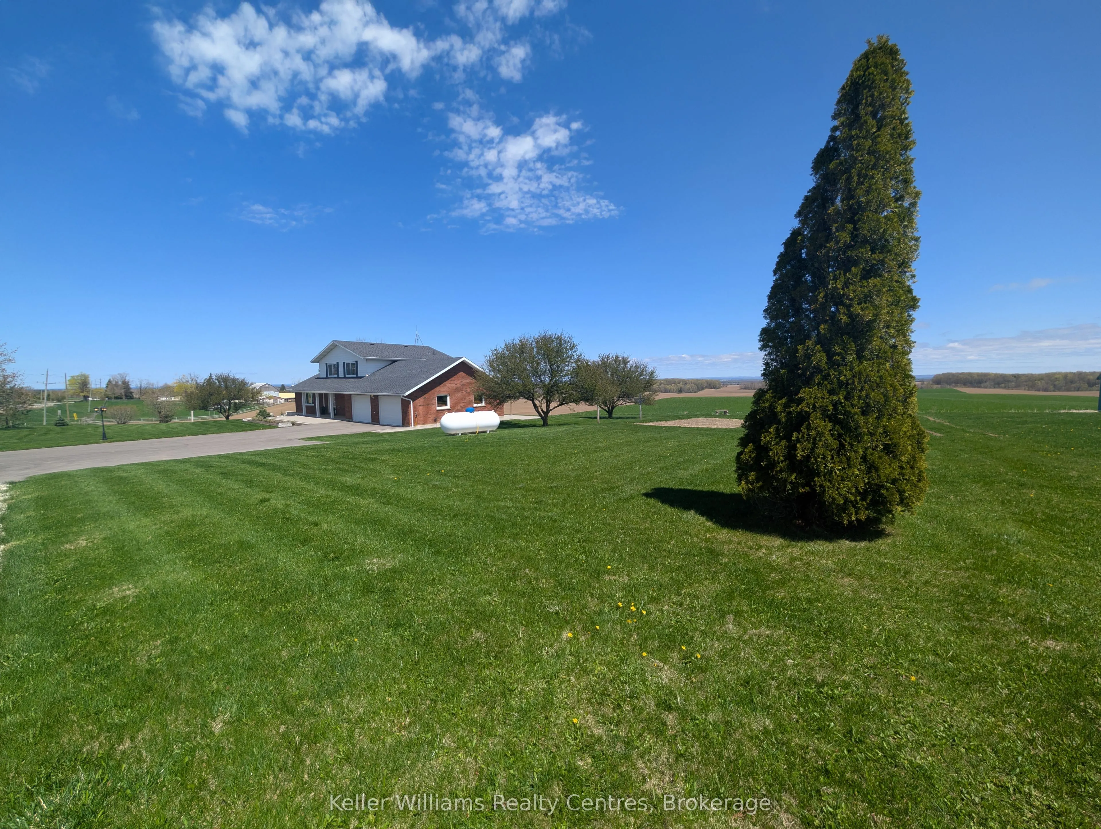 2219 County Rd 42