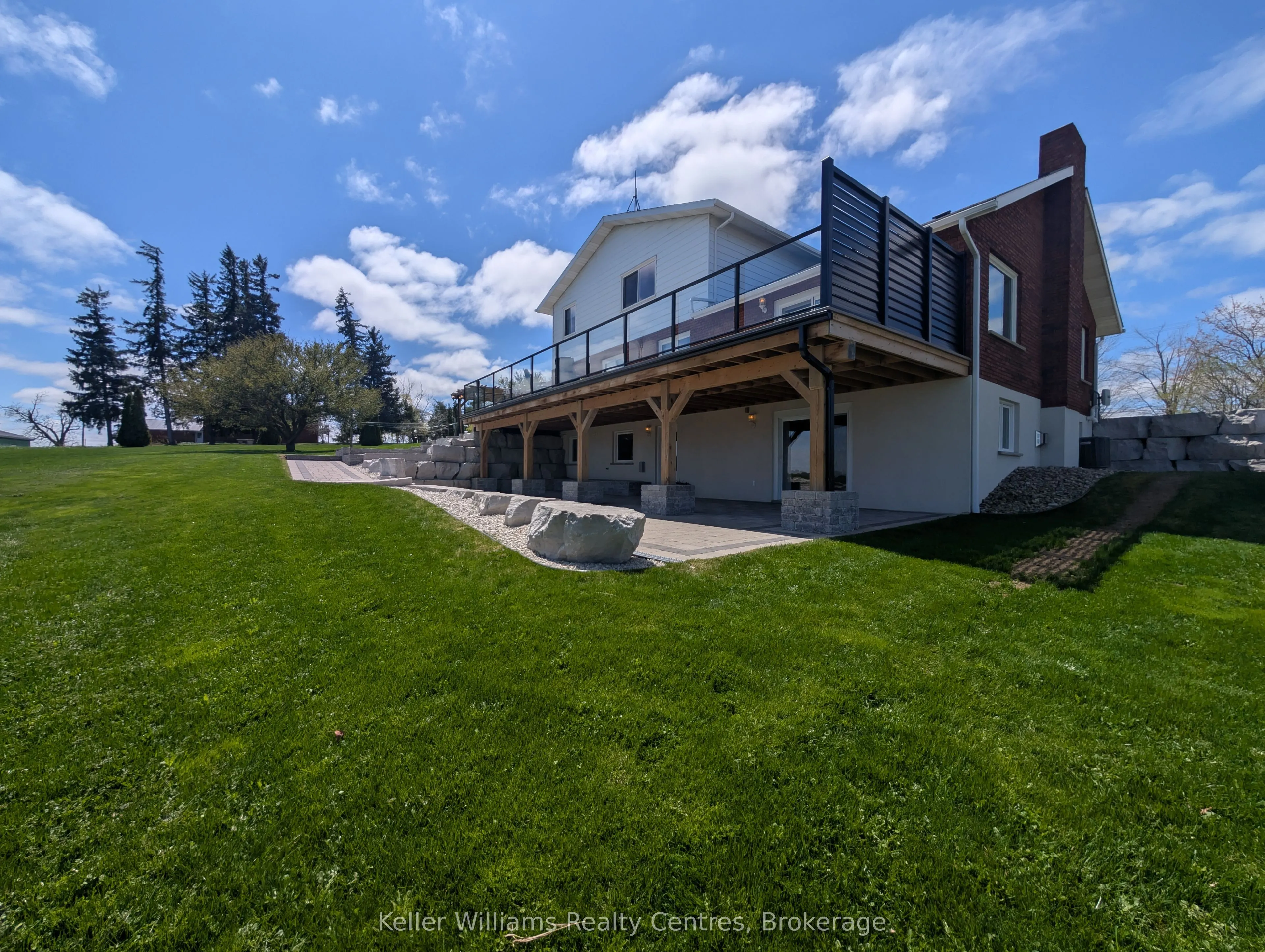 2219 County Rd 42
