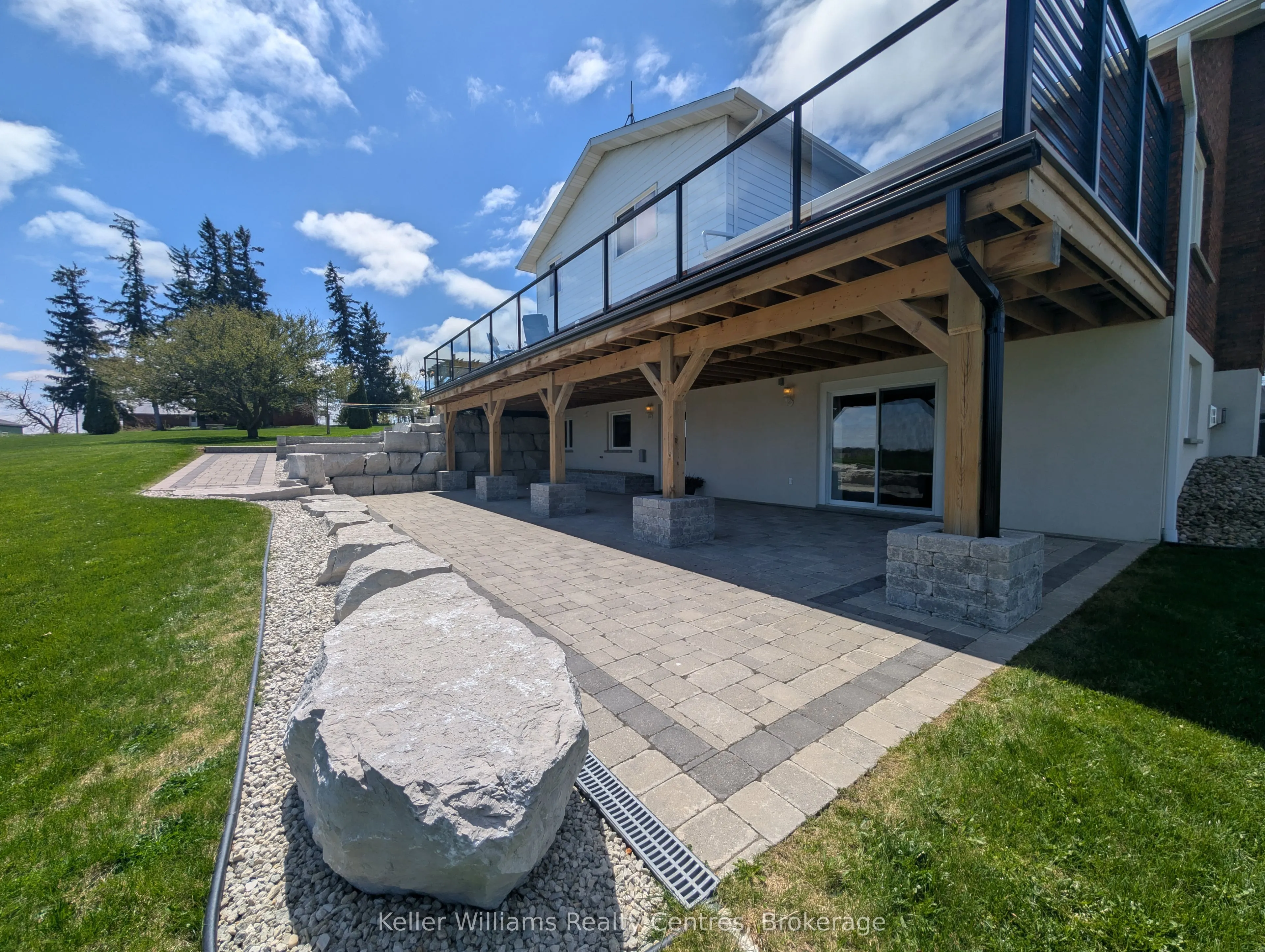 2219 County Rd 42