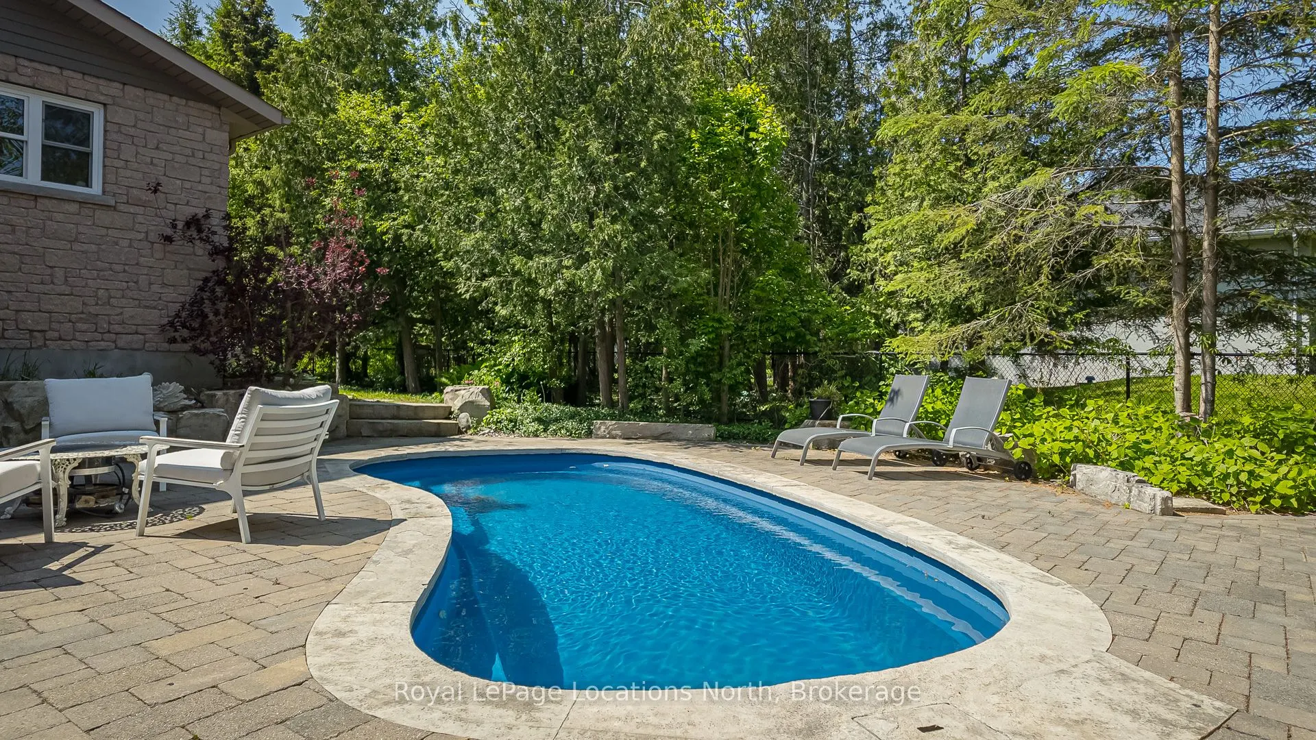 13 Parkland Drive