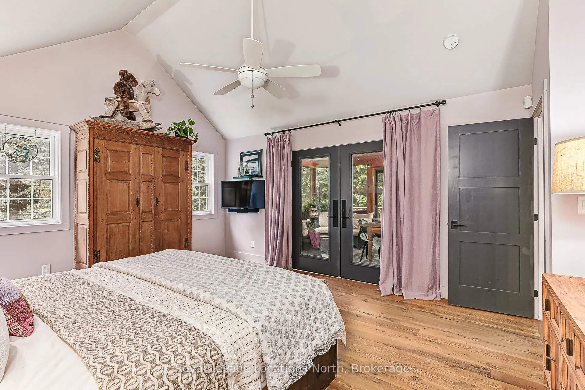 13 Parkland Drive