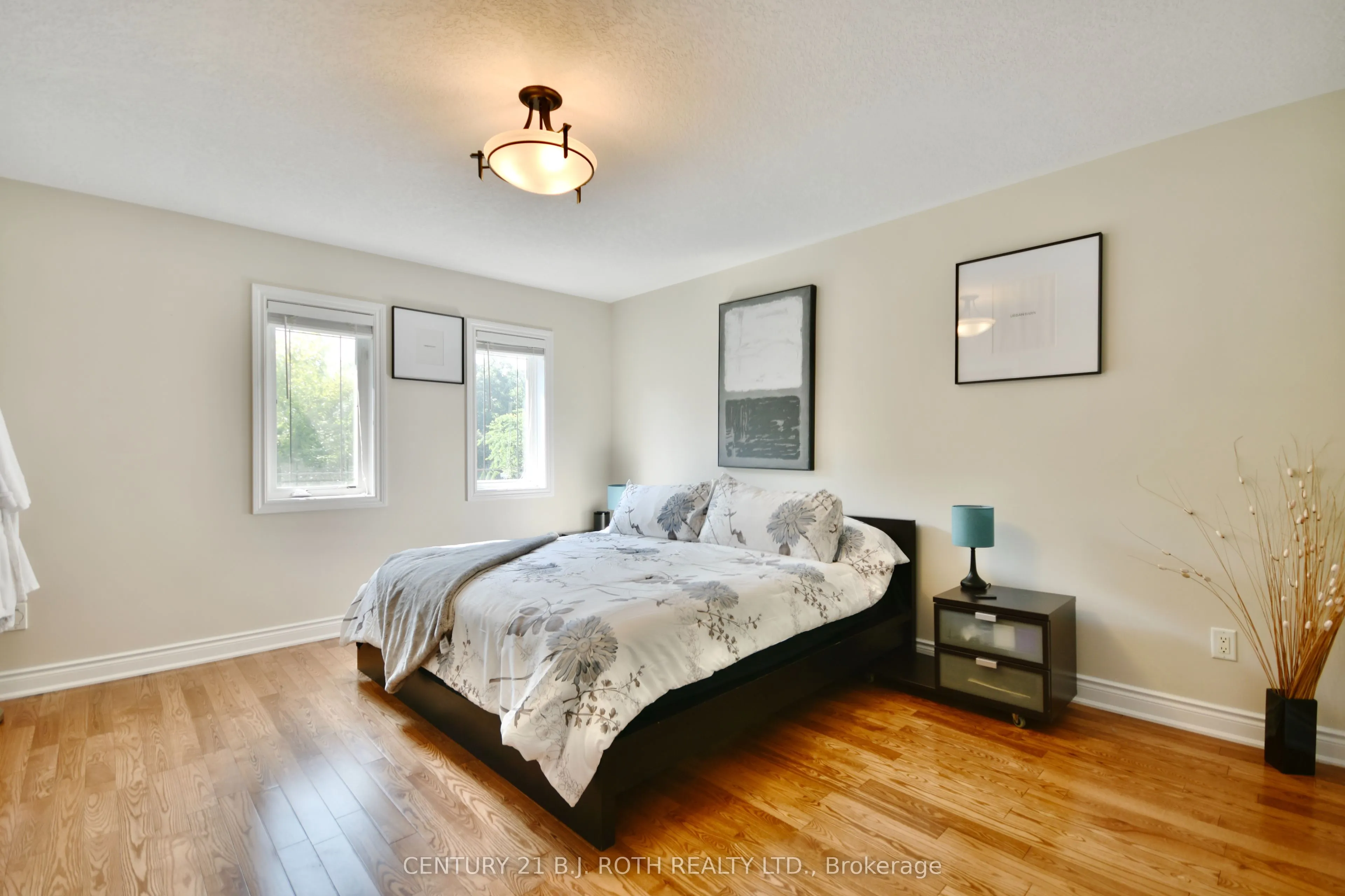 12 Lloyd Cook Drive E