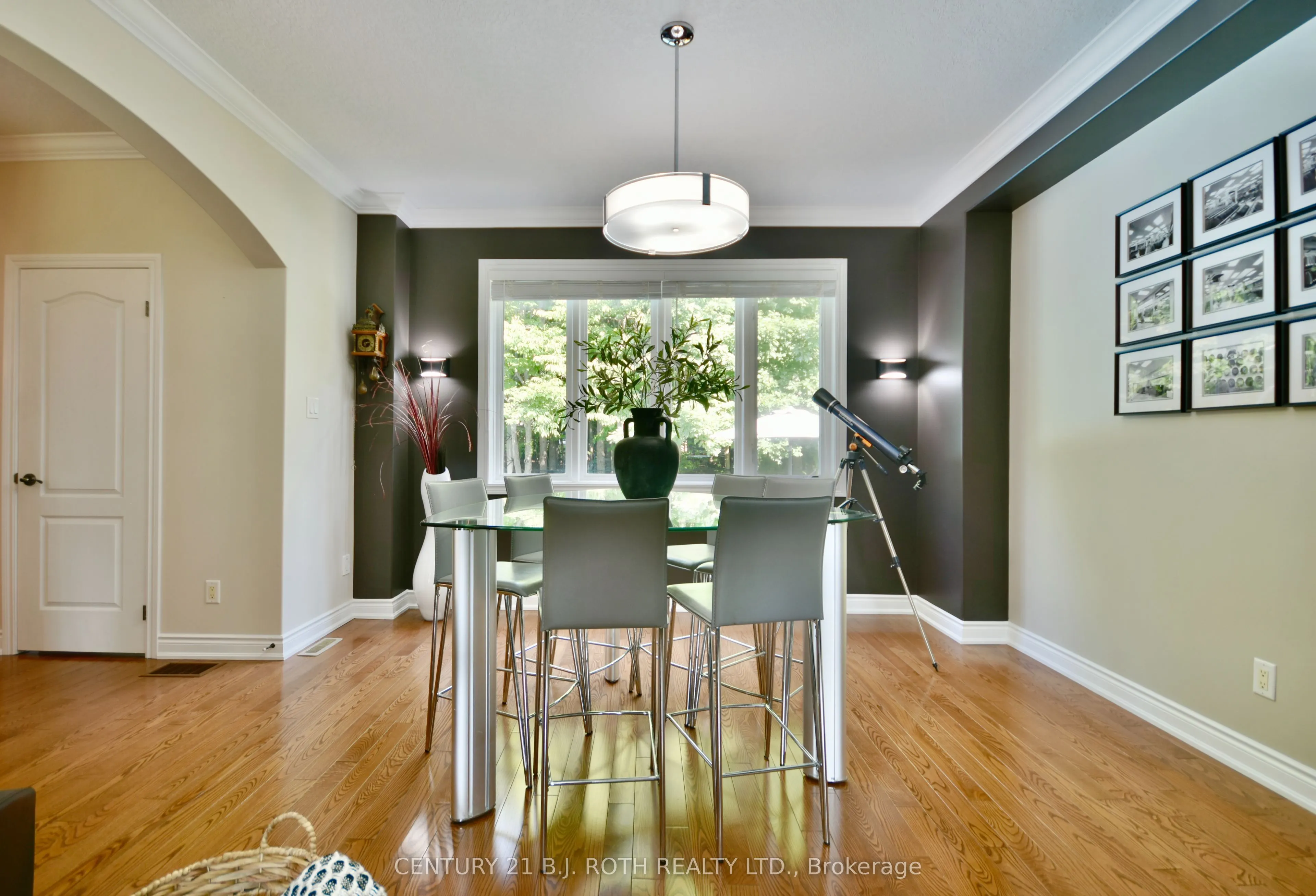 12 Lloyd Cook Drive E