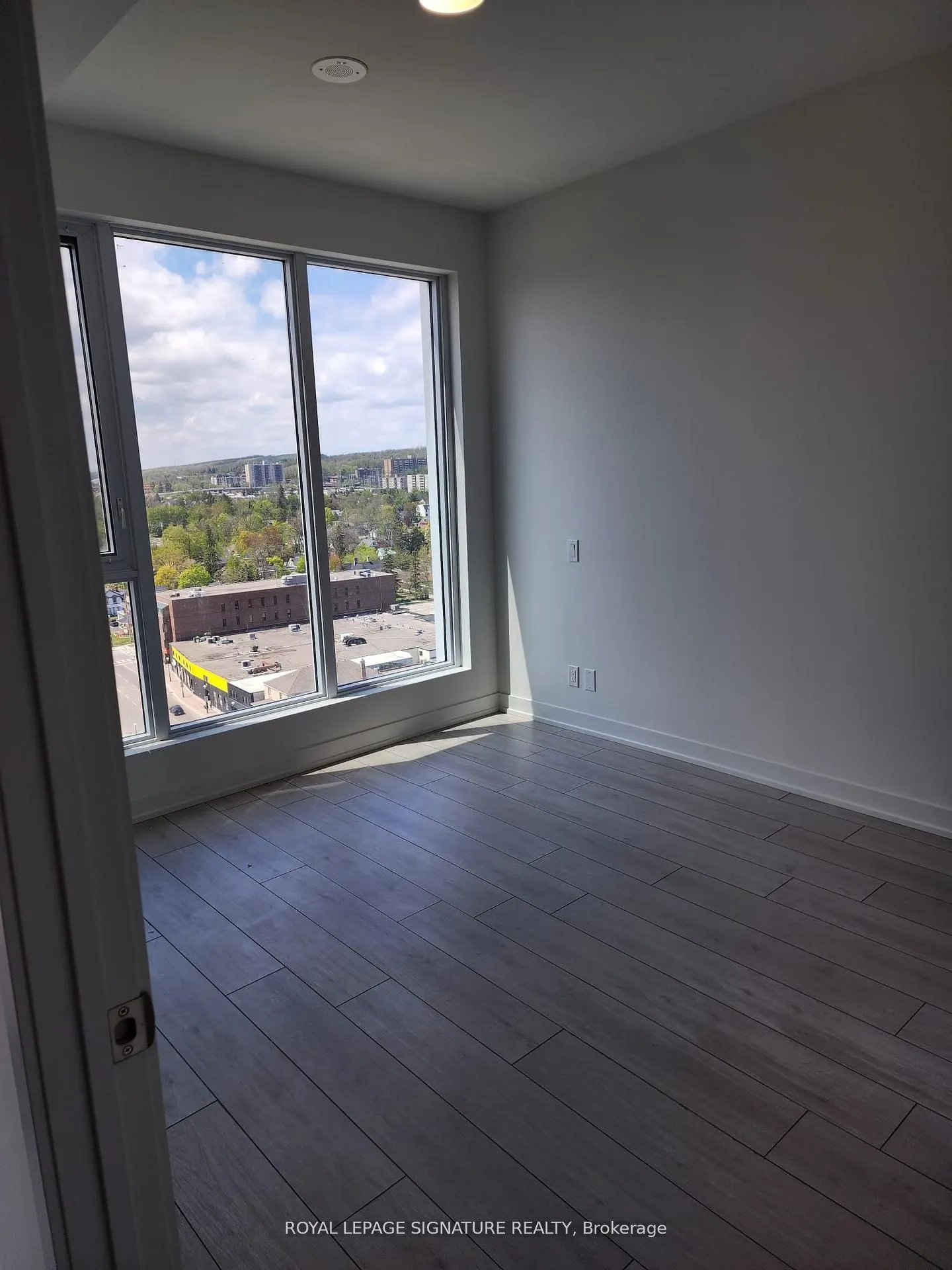 39 Mary Street, #1301