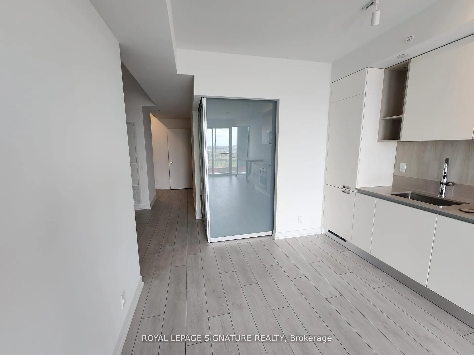 39 Mary Street, #1301