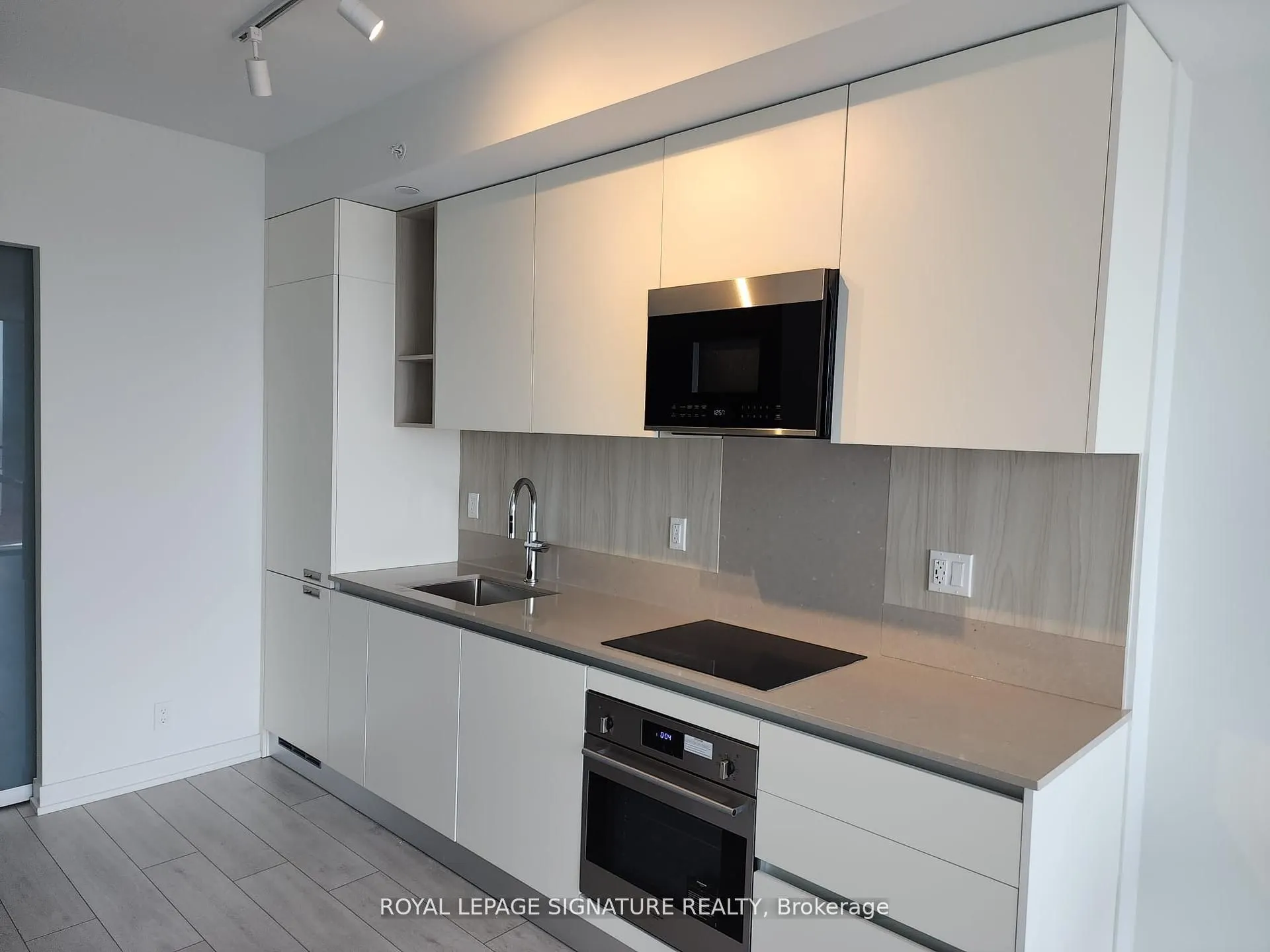 39 Mary Street, #1301