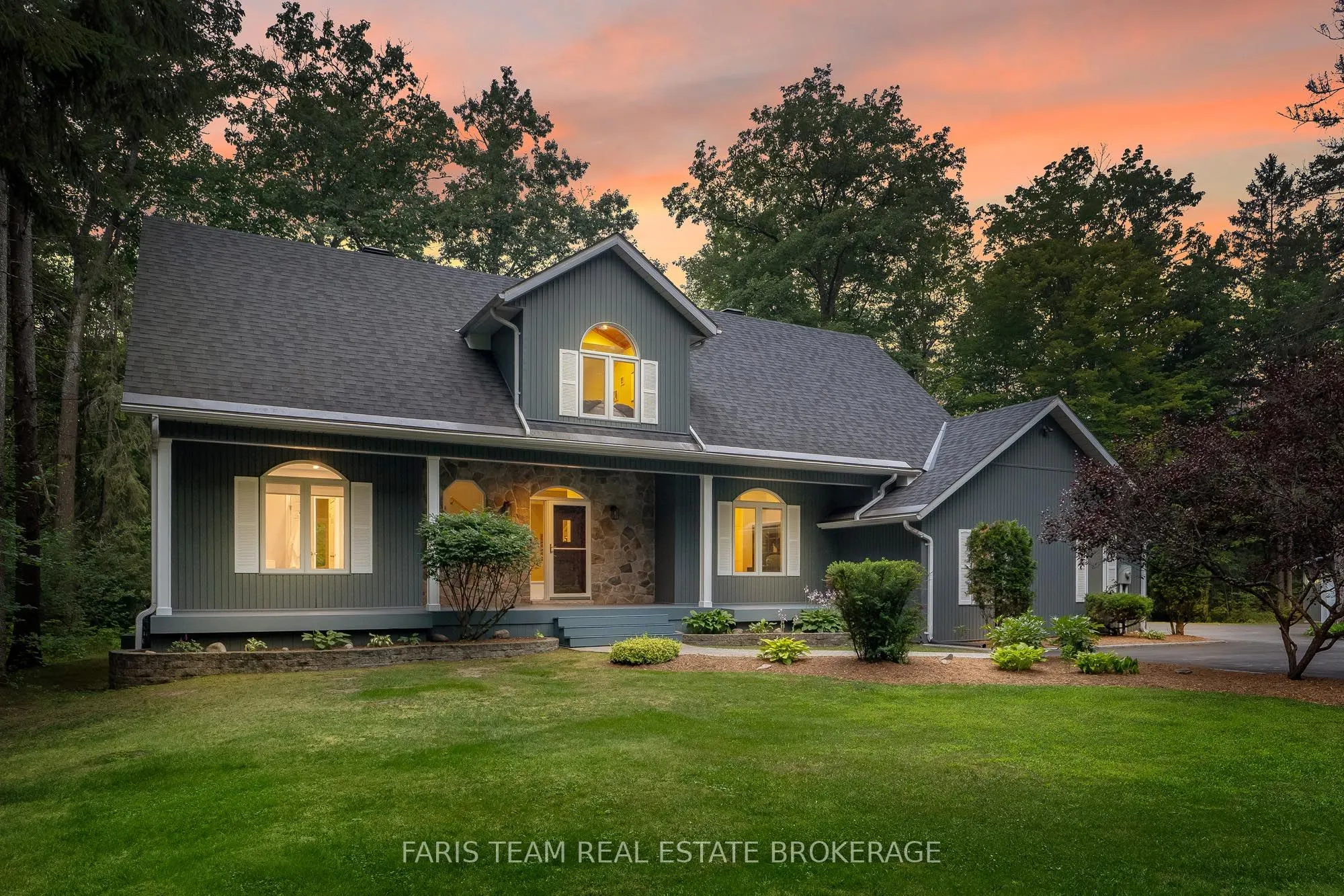 33 Kingfisher Crescent