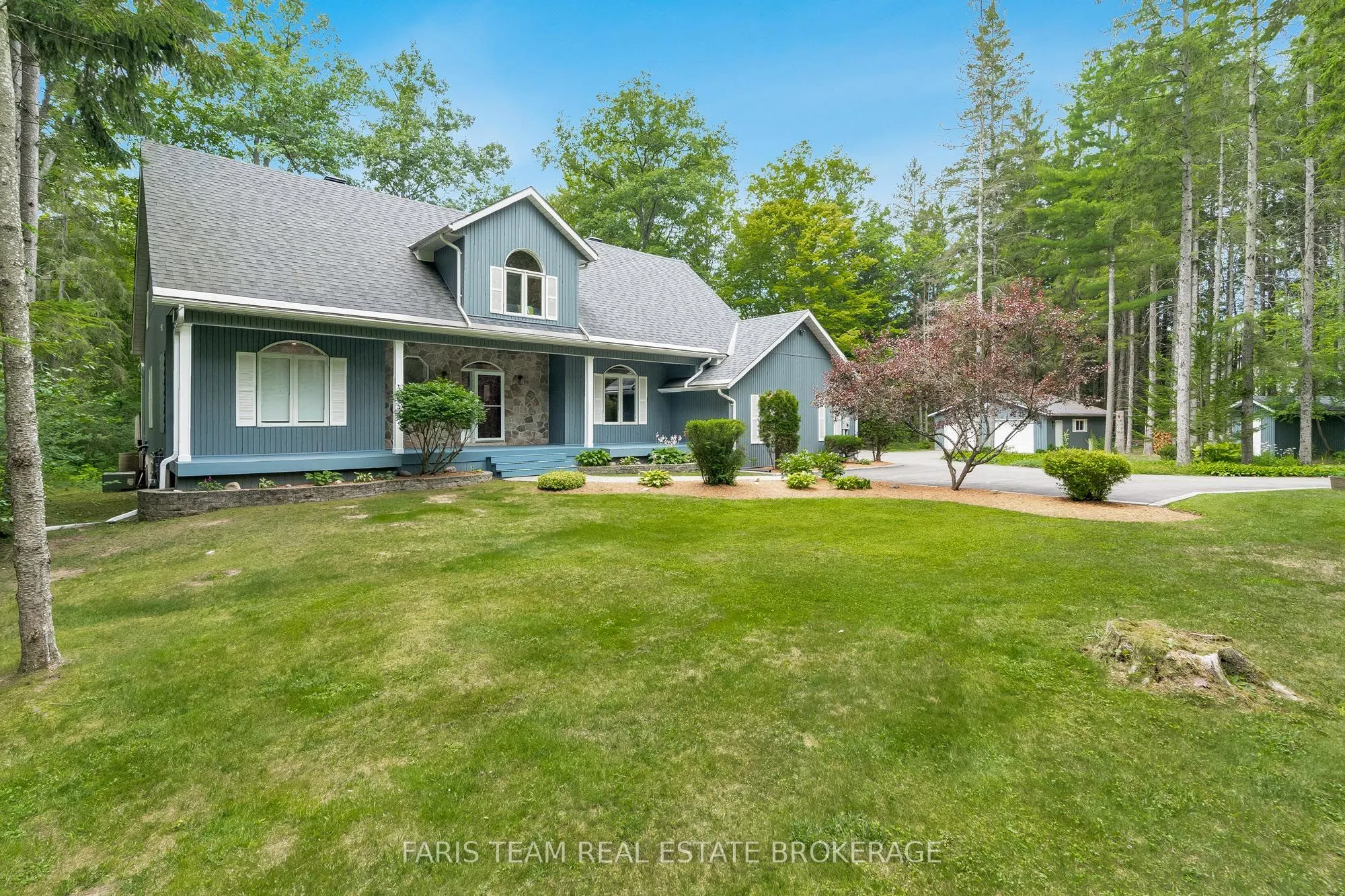 33 Kingfisher Crescent