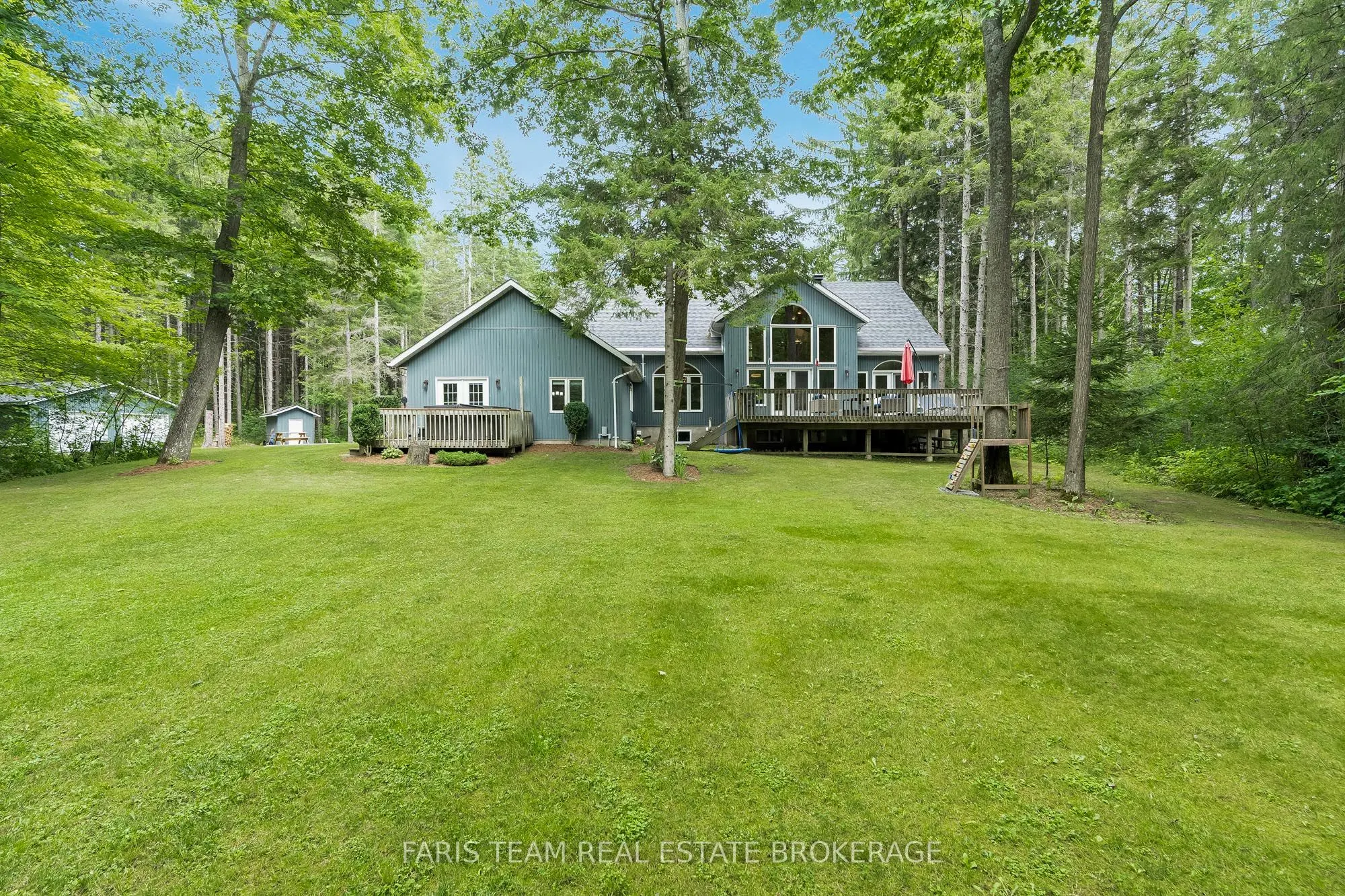 33 Kingfisher Crescent