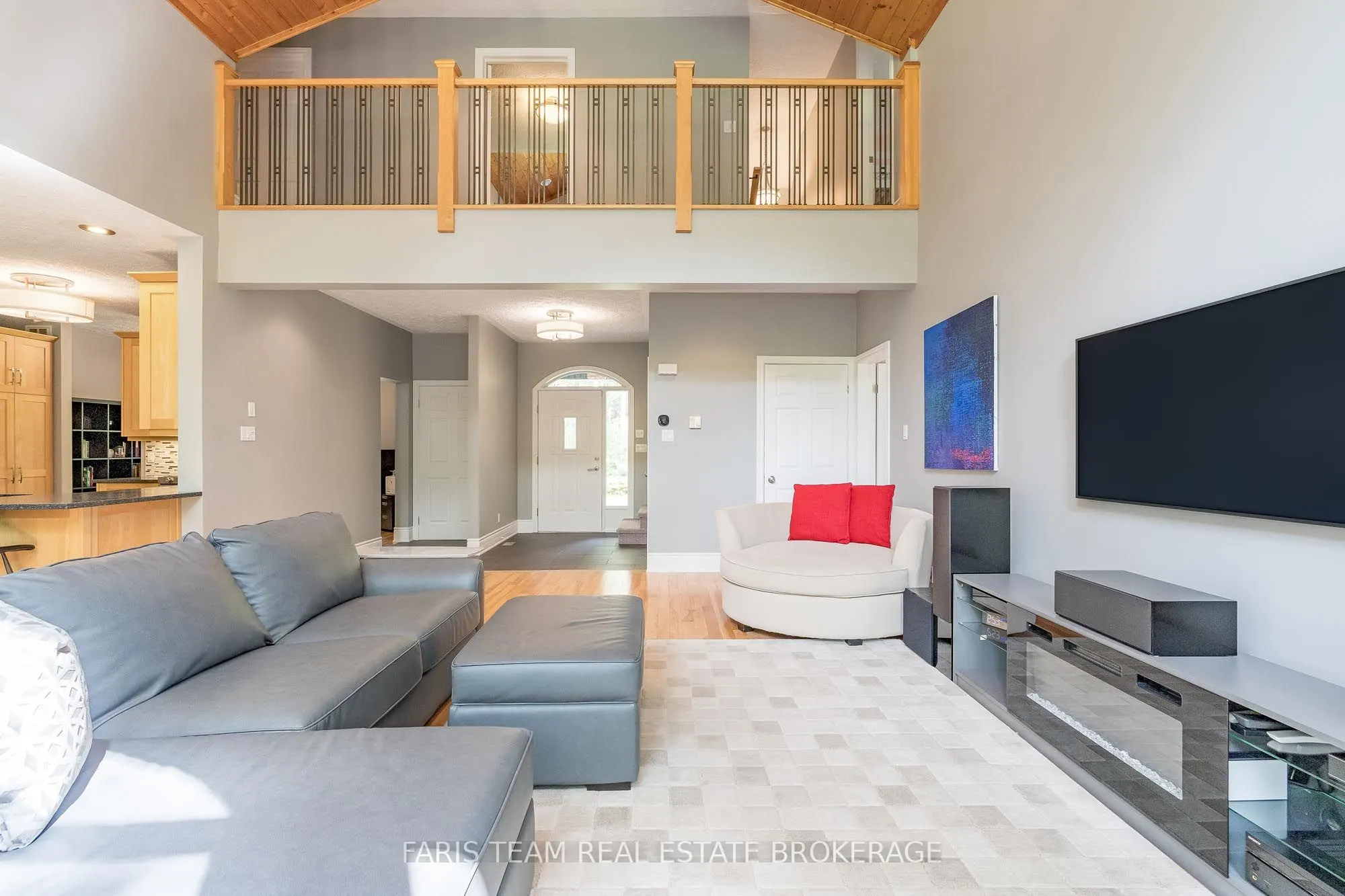 33 Kingfisher Crescent